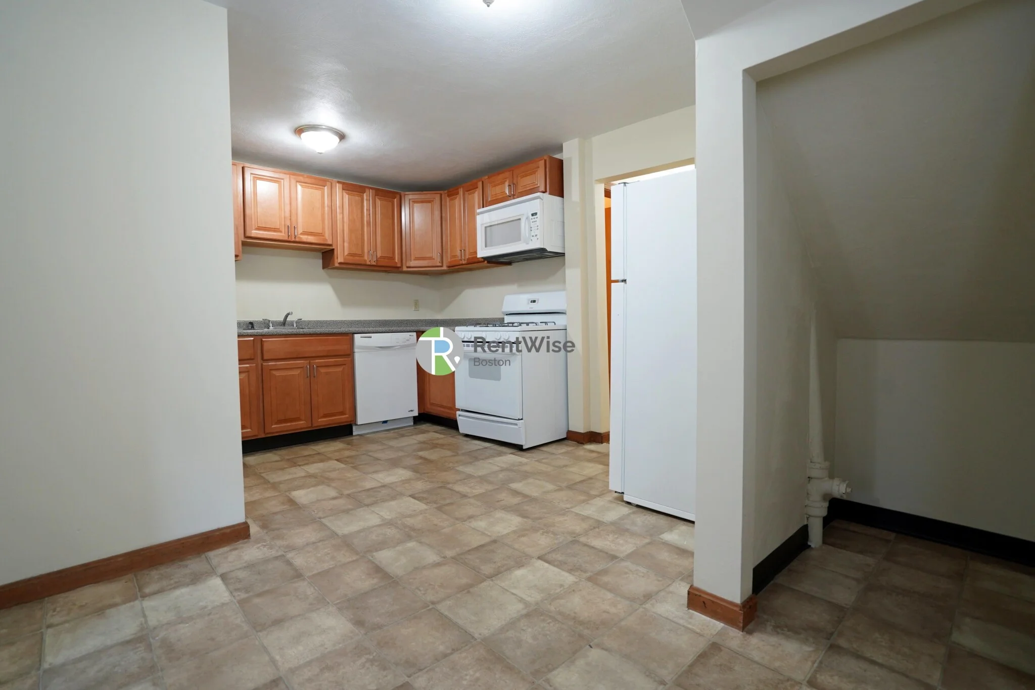 96 Nichols Ave, Watertown