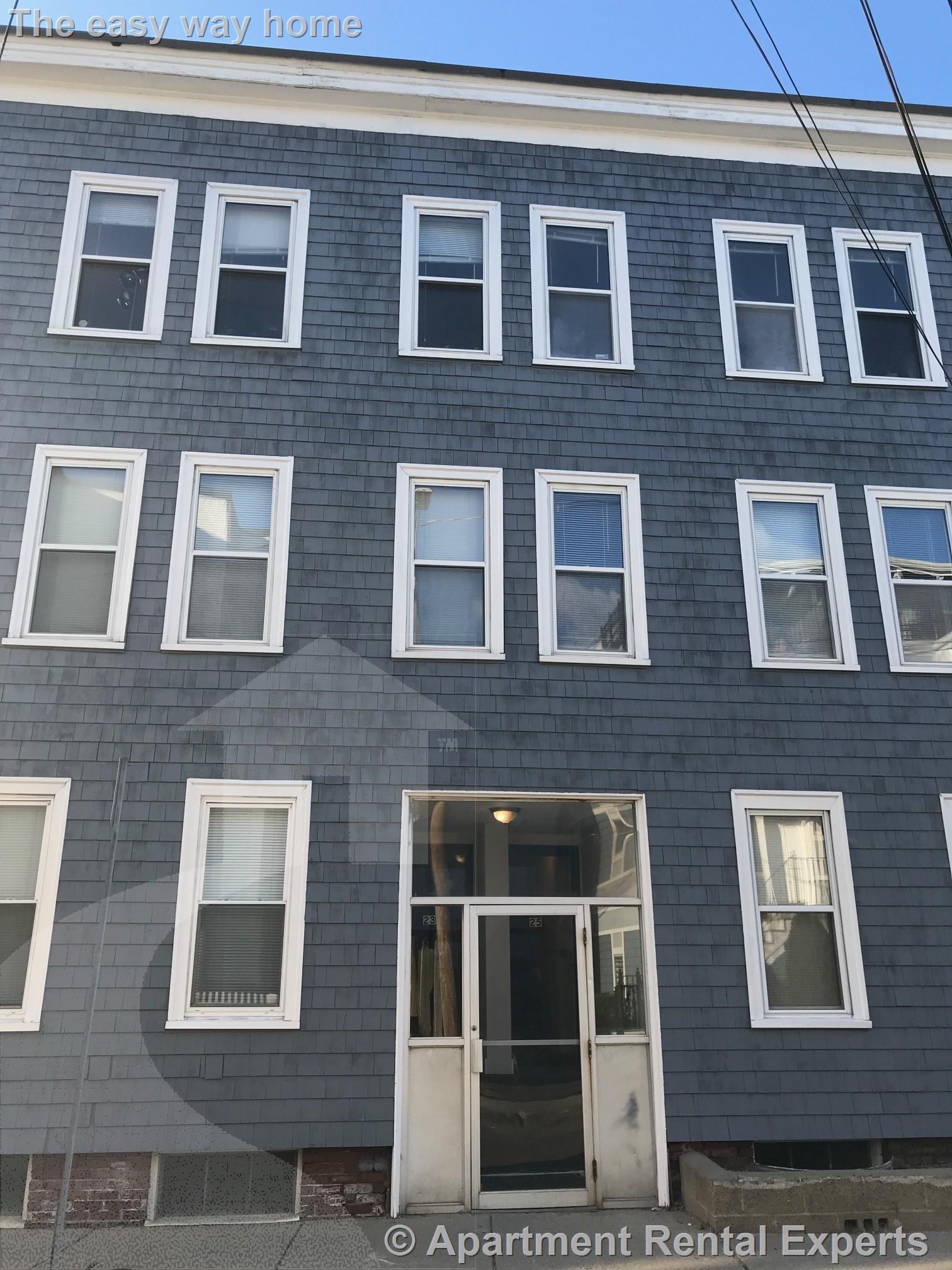 25 Elmer St, Riverside