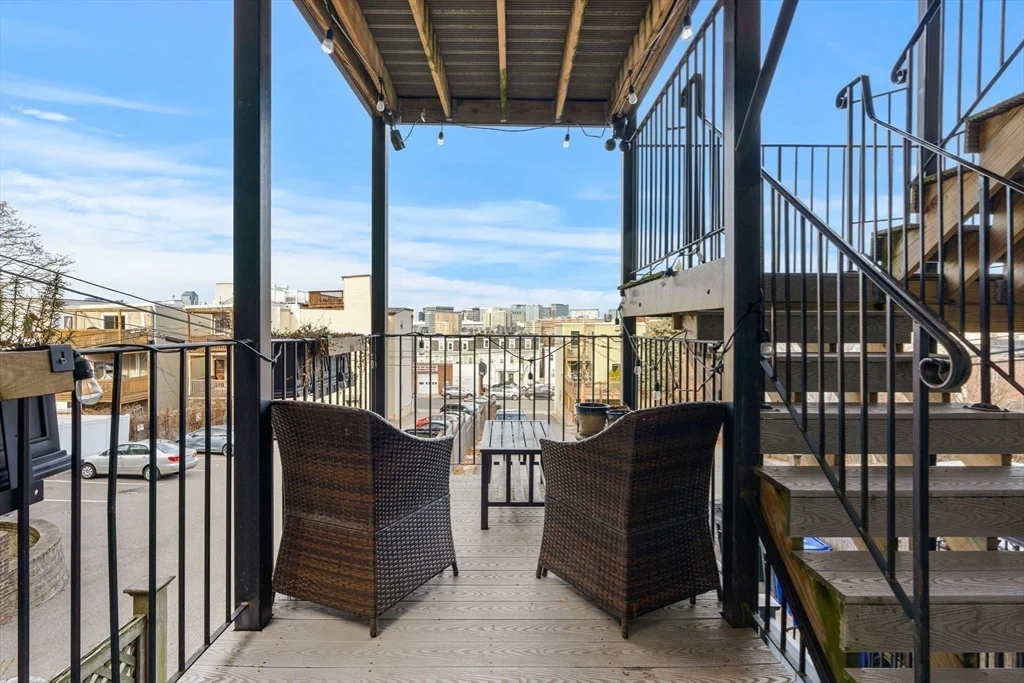 530 East Broadway, South Boston