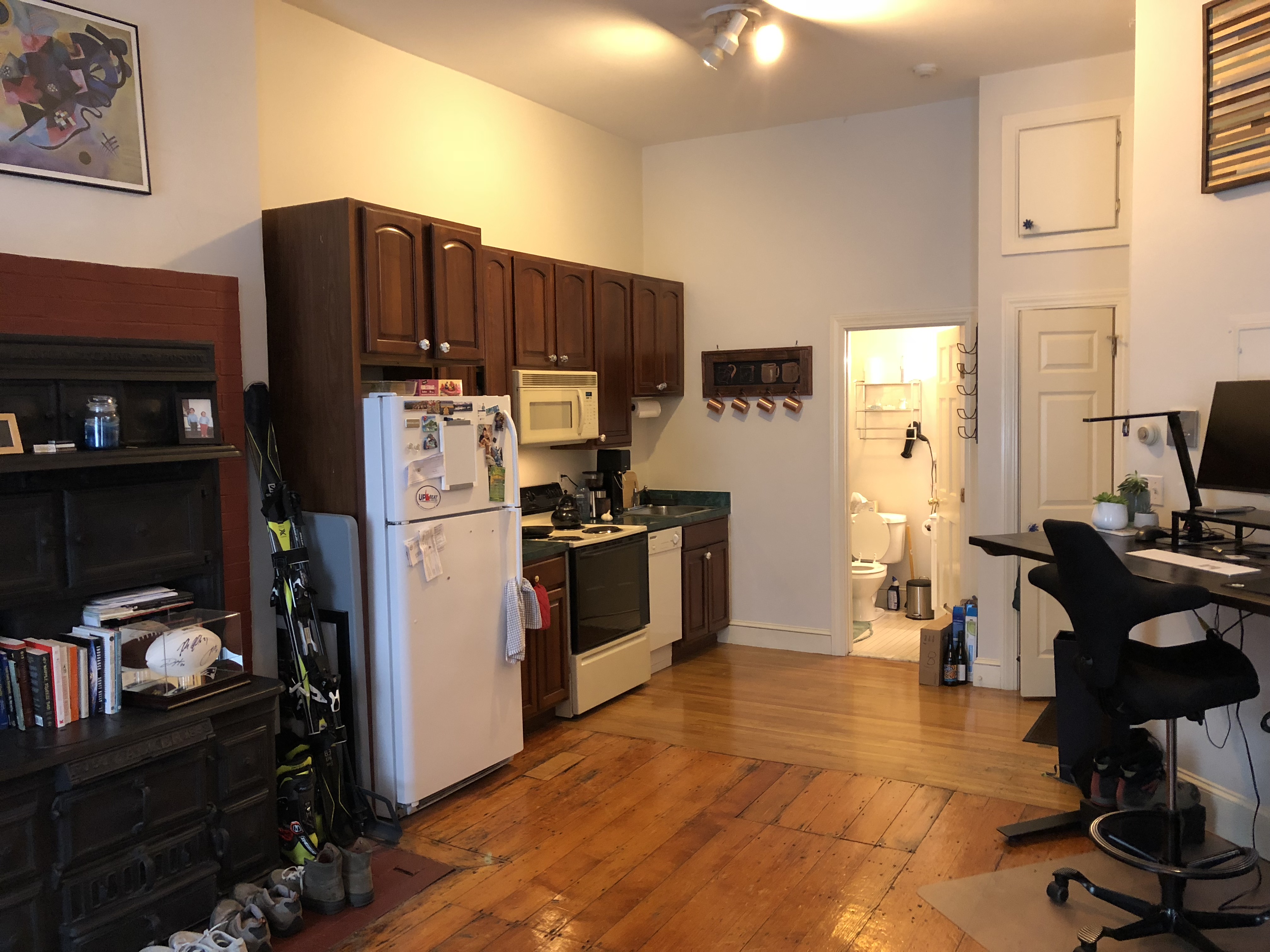 141 Beacon St, Back Bay