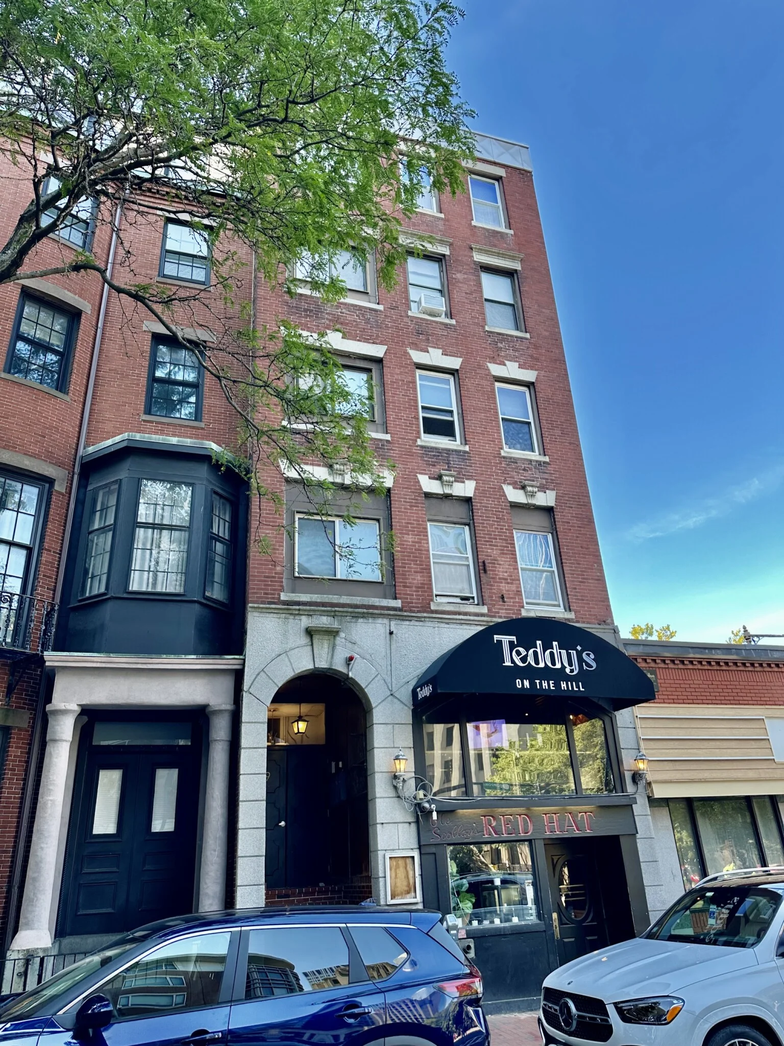 9 Bowdoin St, Beacon Hill