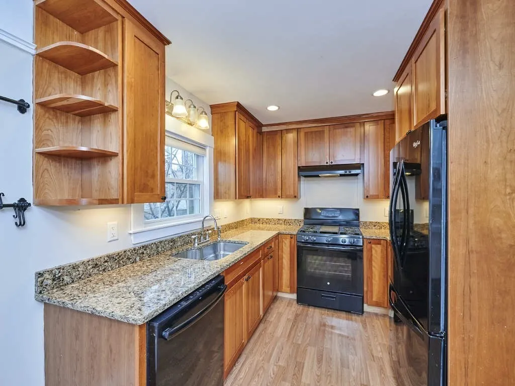 36 E Foster, Melrose