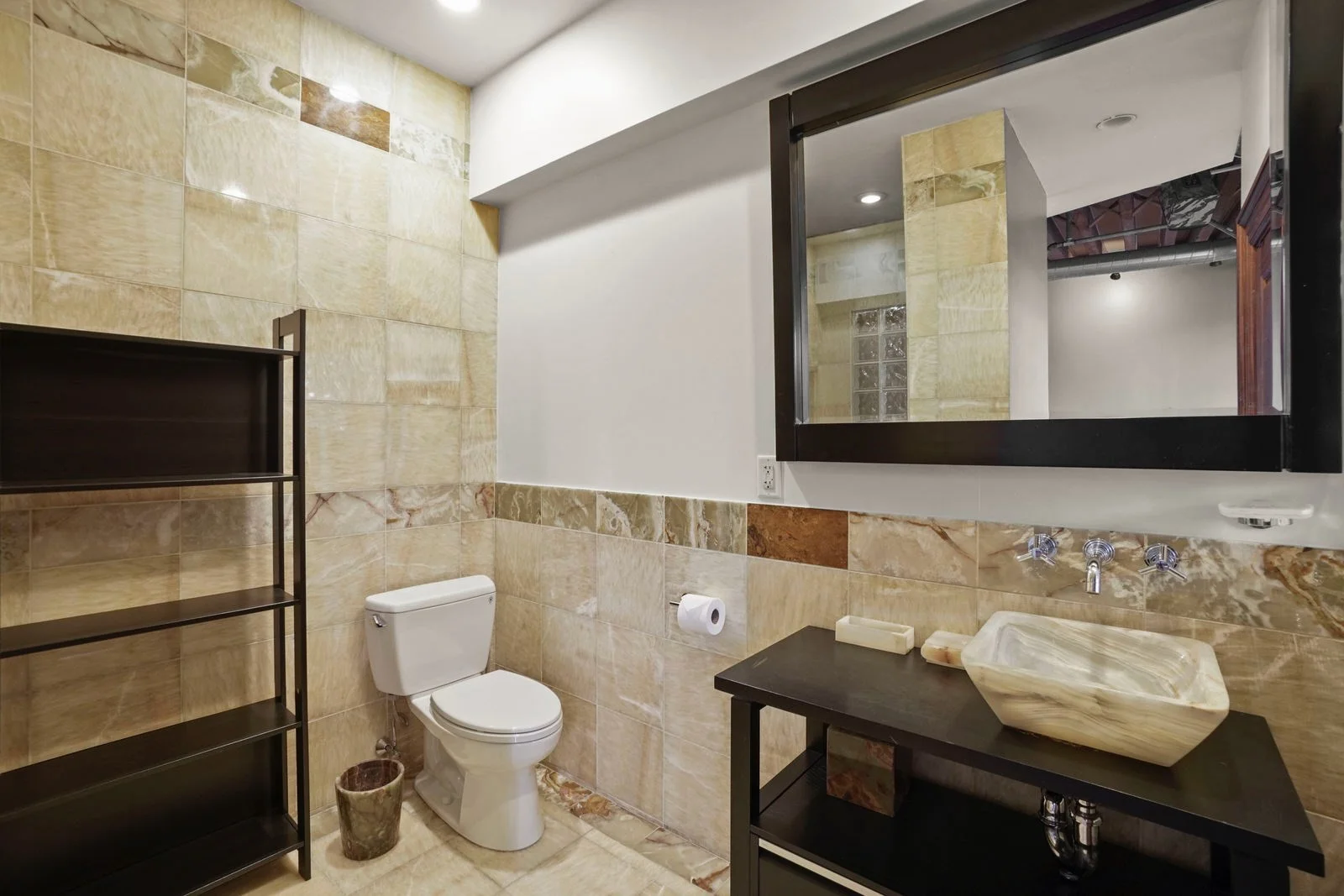 96 South St, Leather District