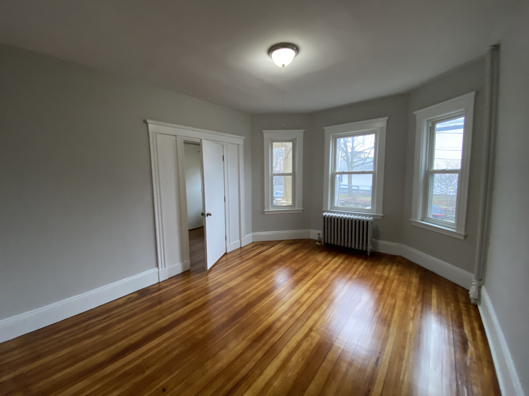 4 bed, 1 bath apartment for rent at 38 Bellevue St Unit 1, Dorchester — photo 1 of 9