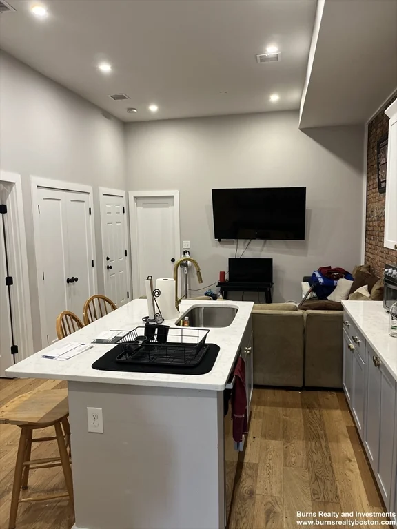 536 E Broadway, South Boston