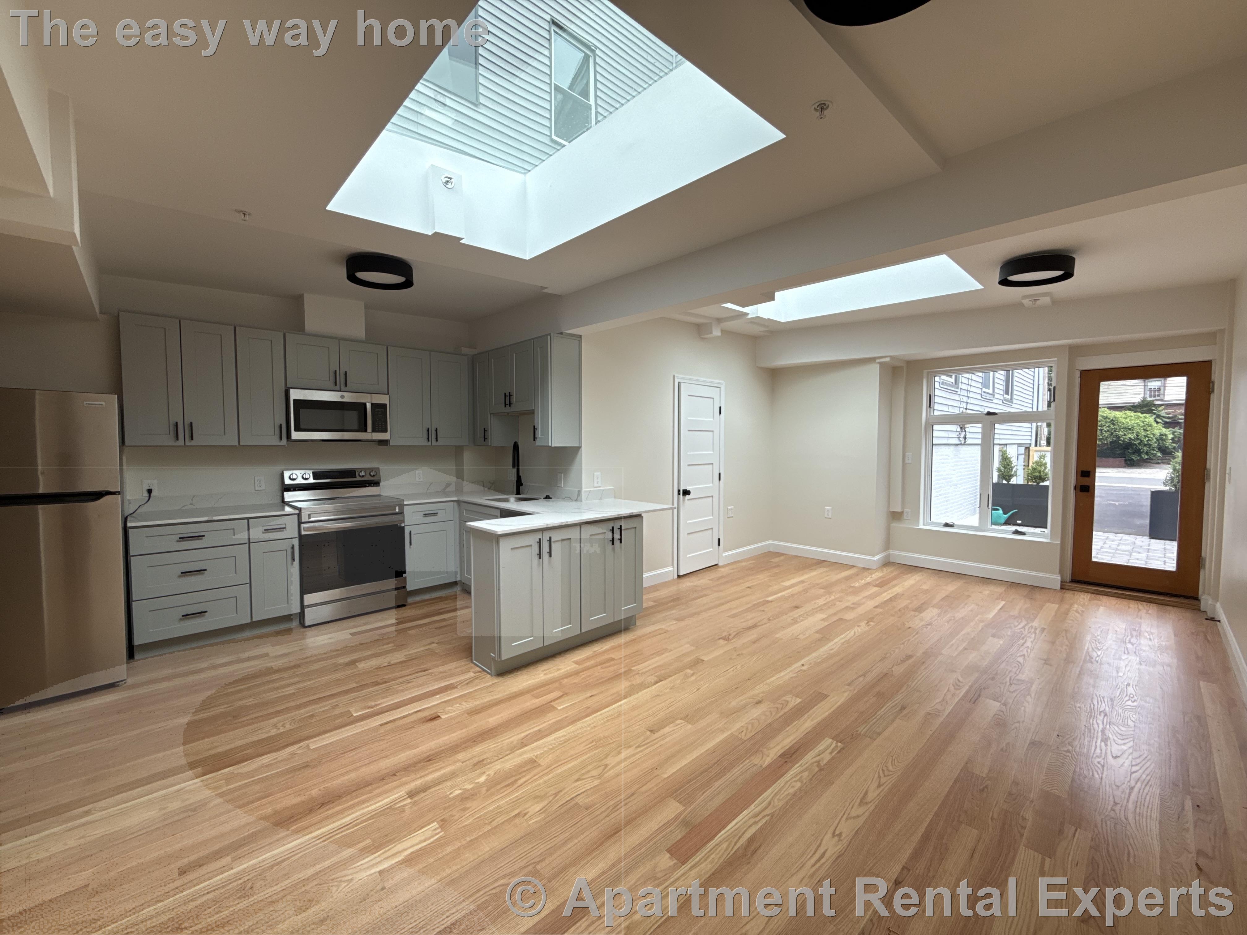 202 Elm St, Davis Square