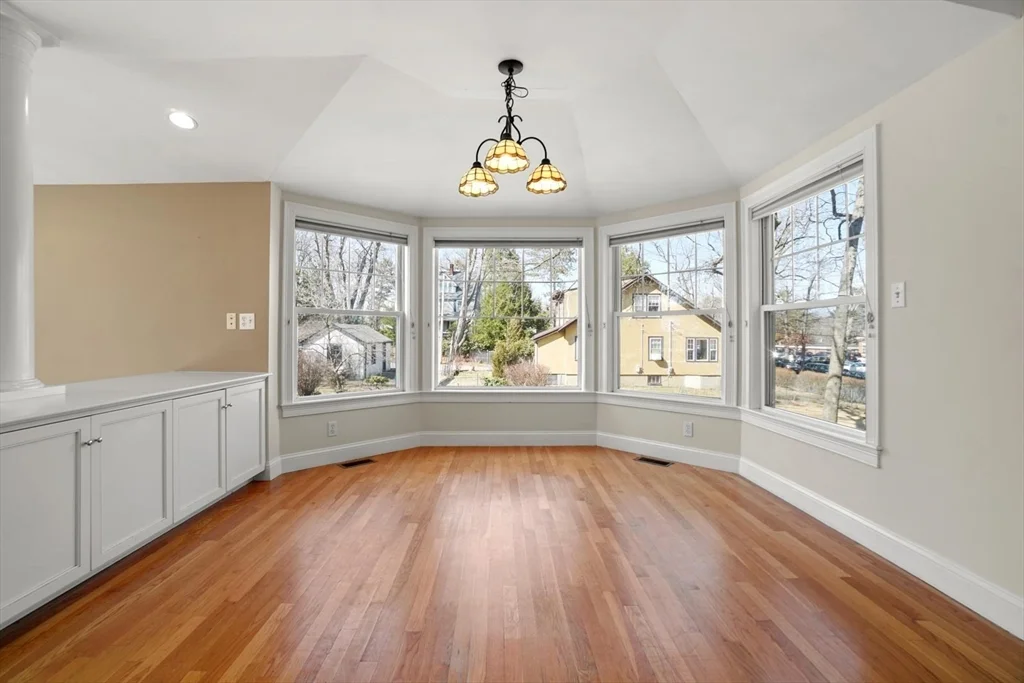 20 Donizetti St, Wellesley