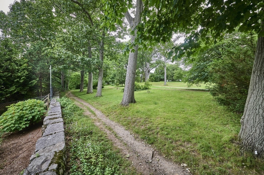 25 Mendum St, Jamaica Plain