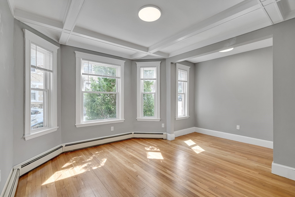 142 Sutherland Rd, Brighton