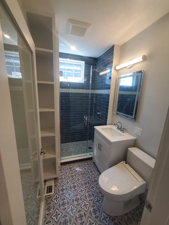 29 Helena Rd, Dorchester