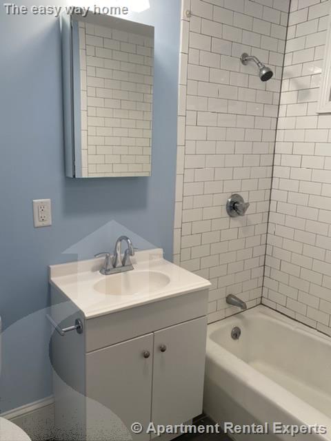 66 Beacon St, Ward Two