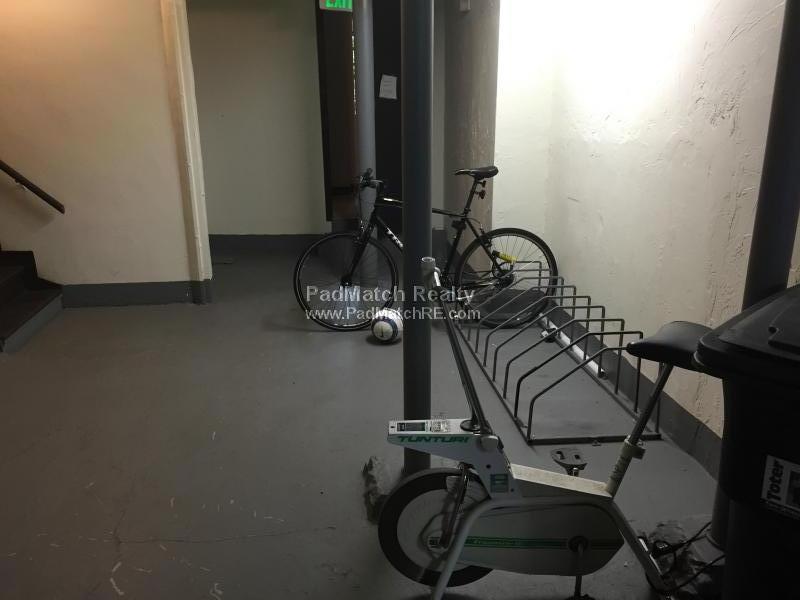 136 Hemenway St, Fenway