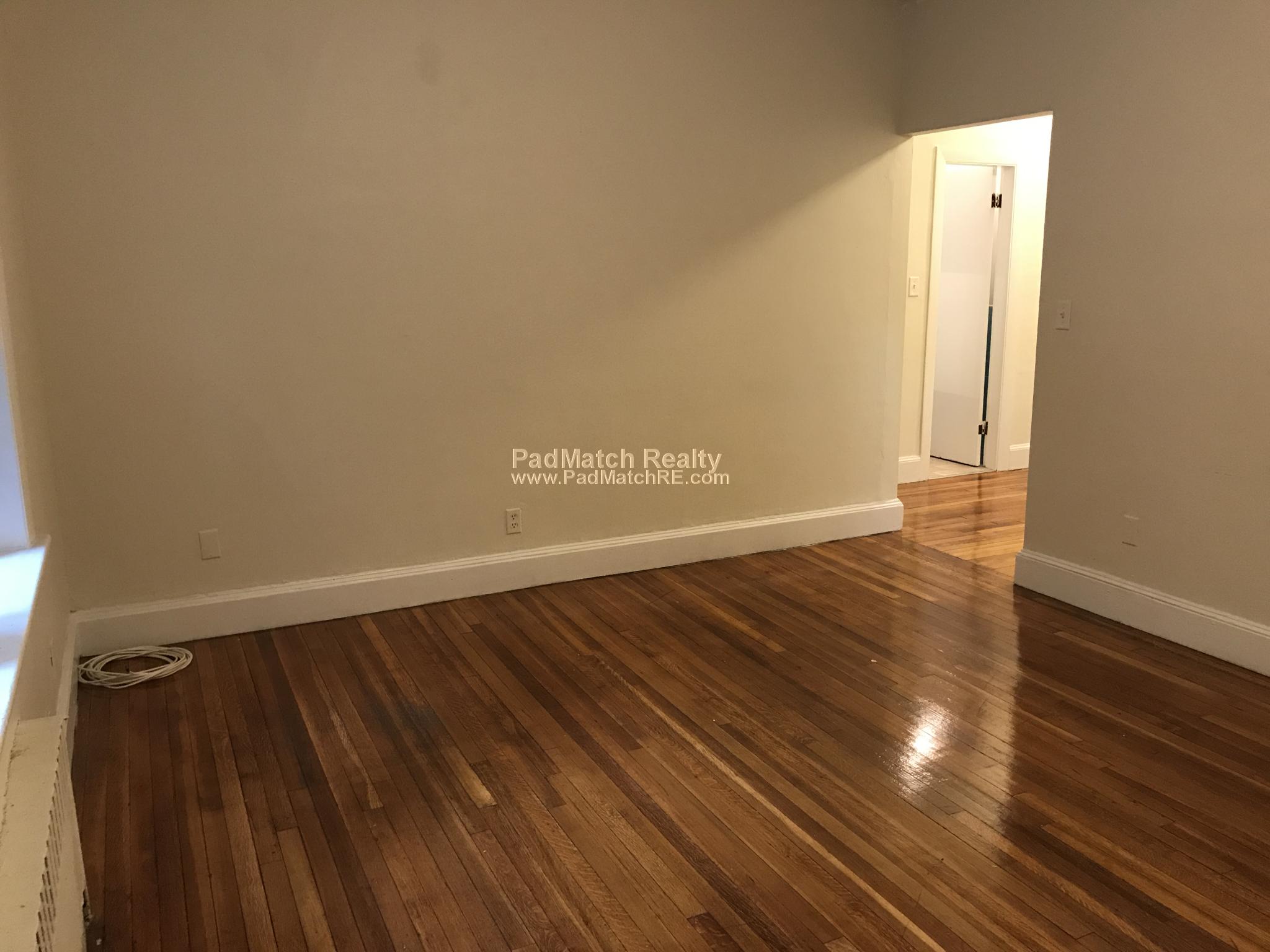 33 Lancaster Ter, Corey Hill