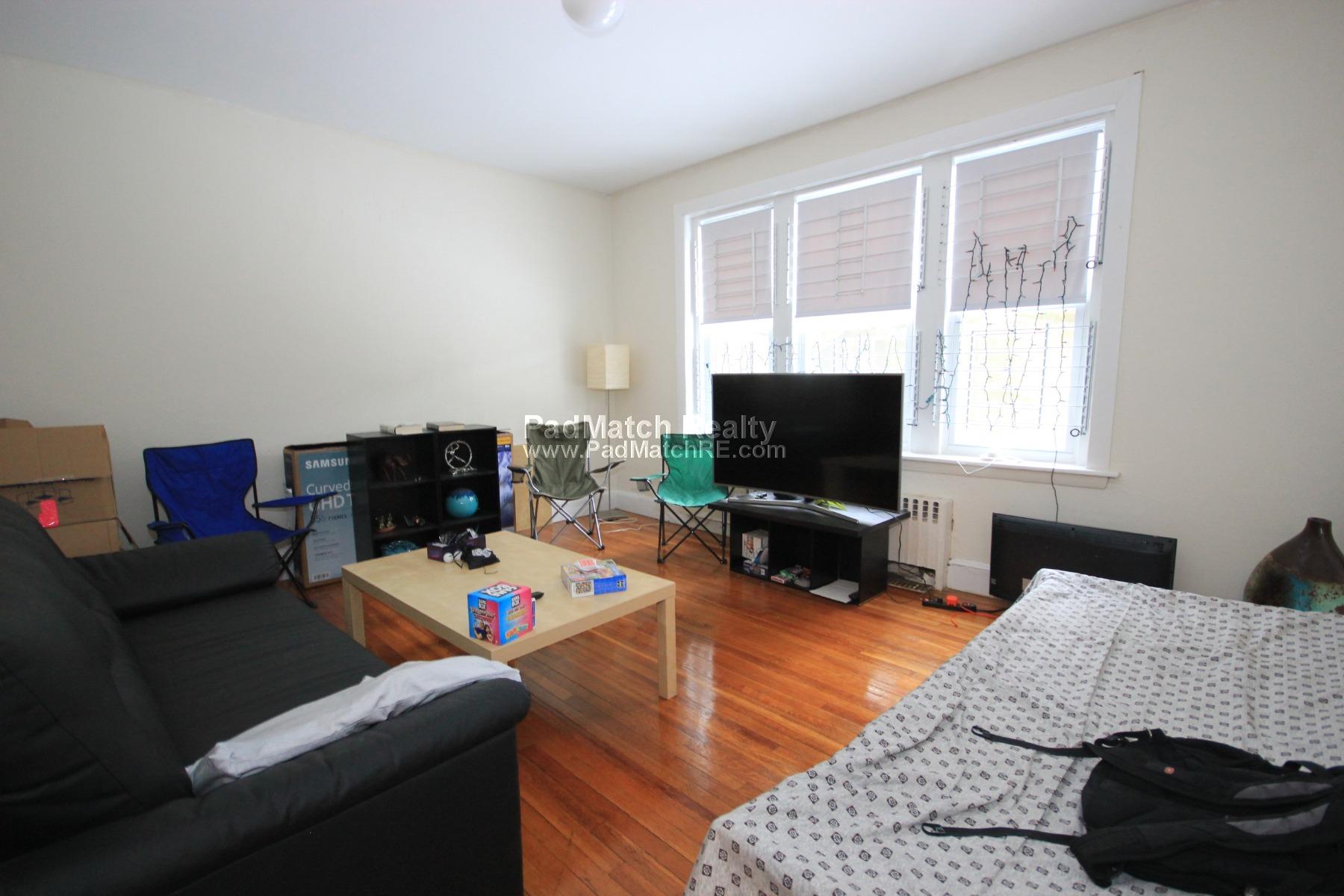 33 Lancaster Ter, Corey Hill