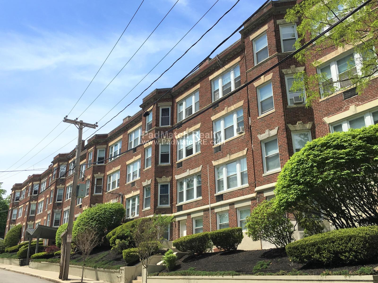 33 Lancaster Ter, Corey Hill