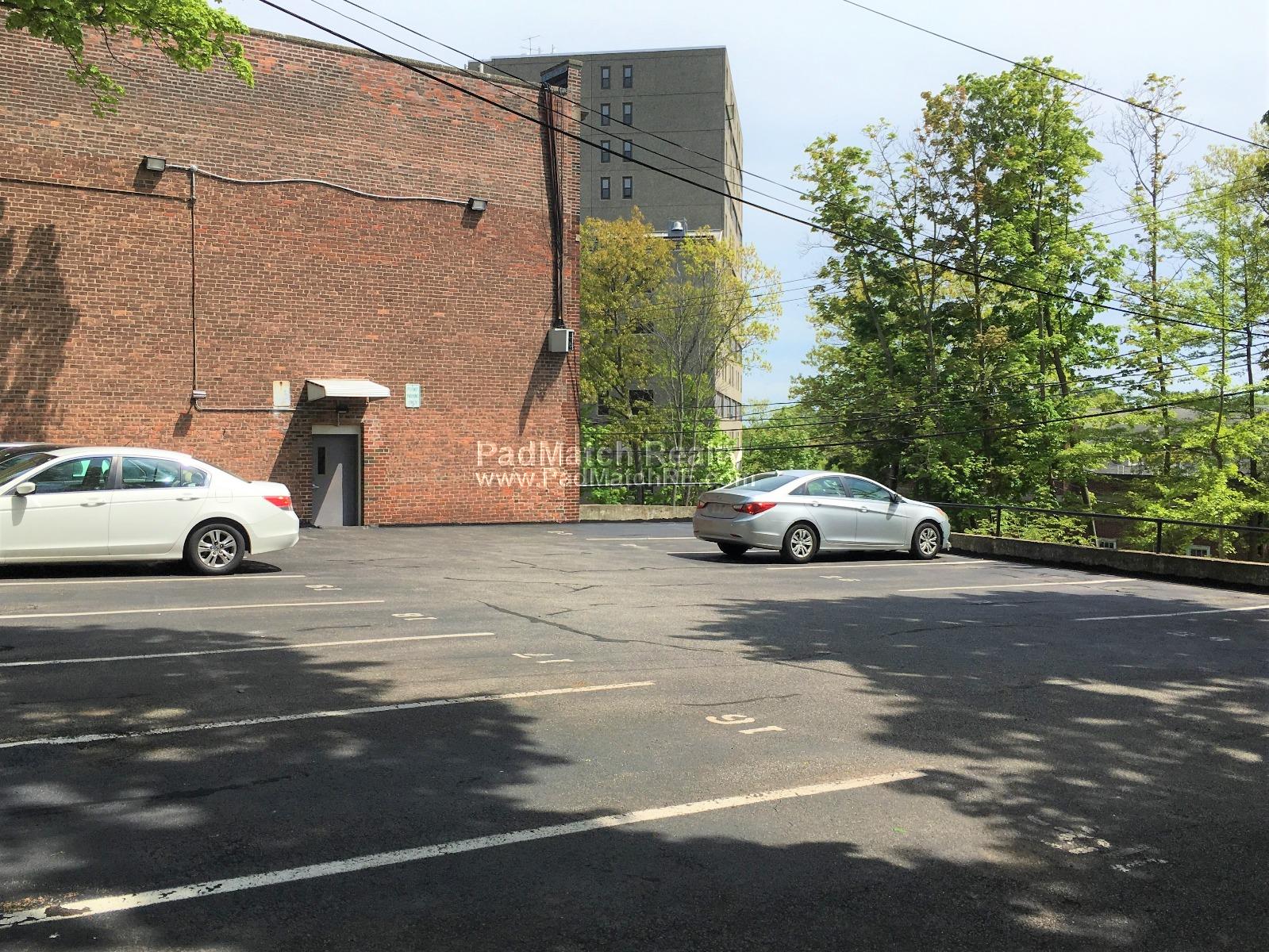 33 Lancaster Ter, Corey Hill