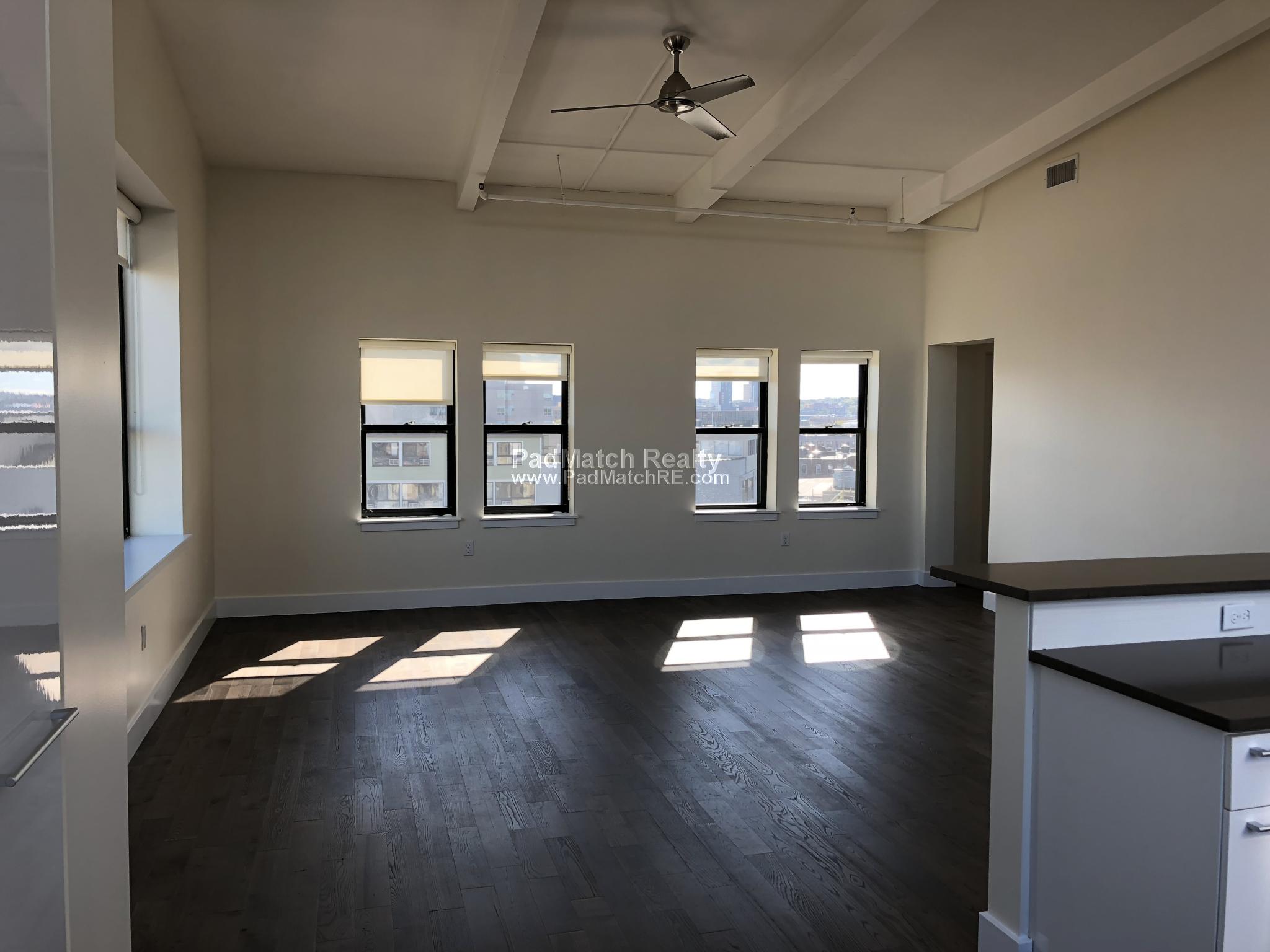 1126 Boylston St, Fenway