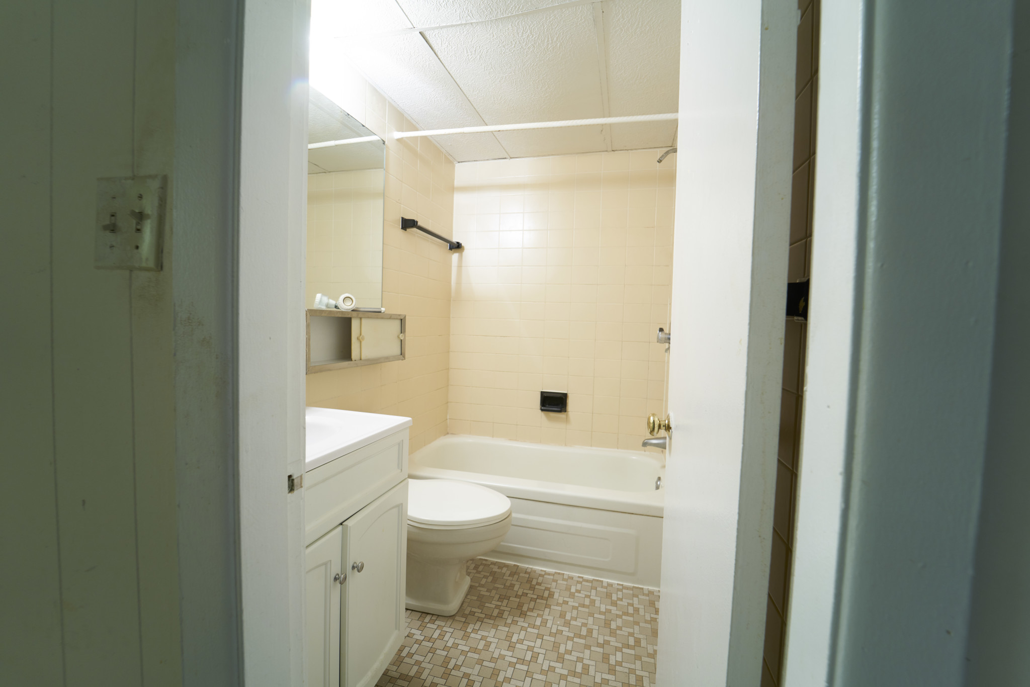 62 Boylston St, Downtown