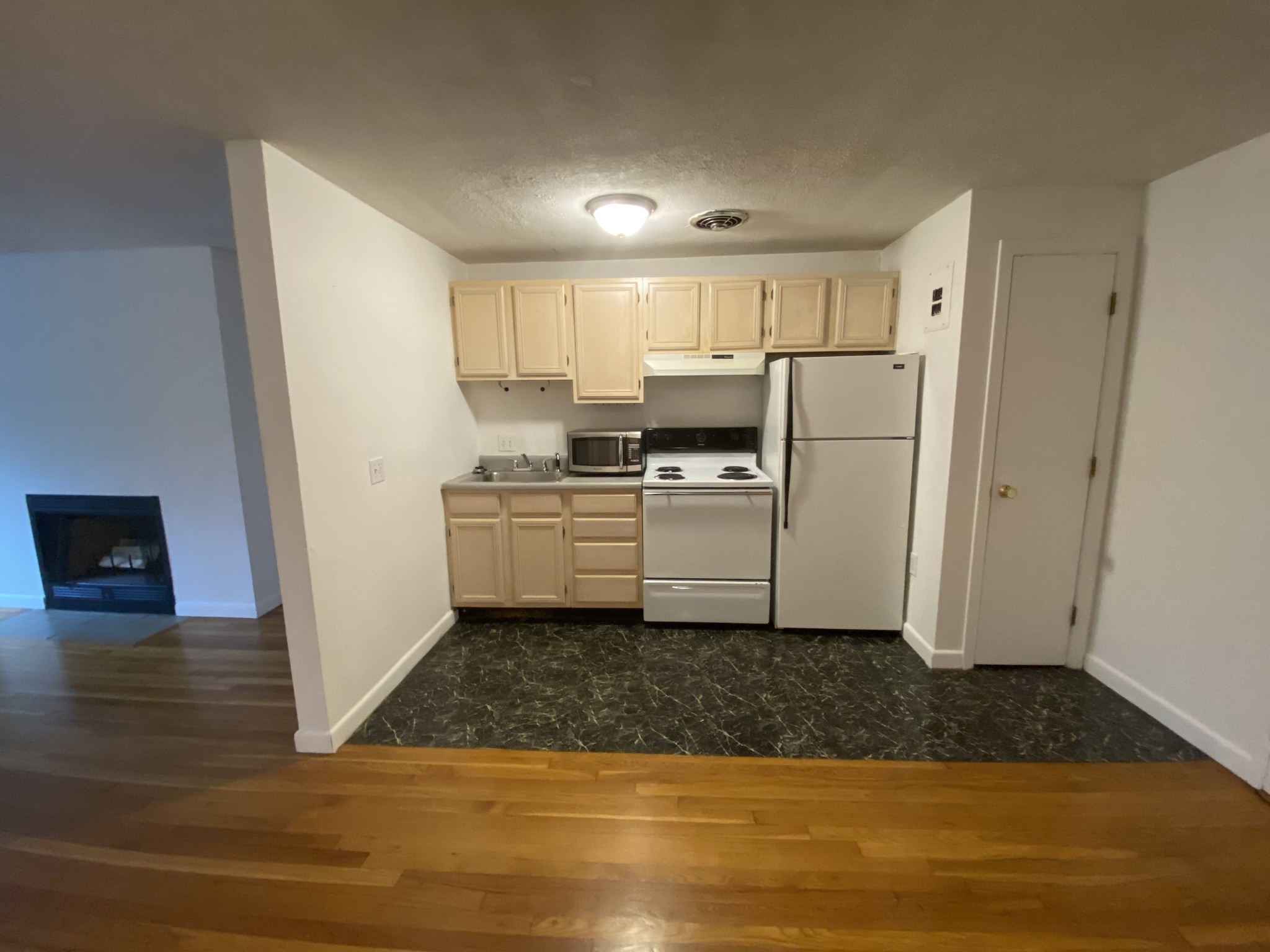 50 Evergreen St, Jamaica Plain