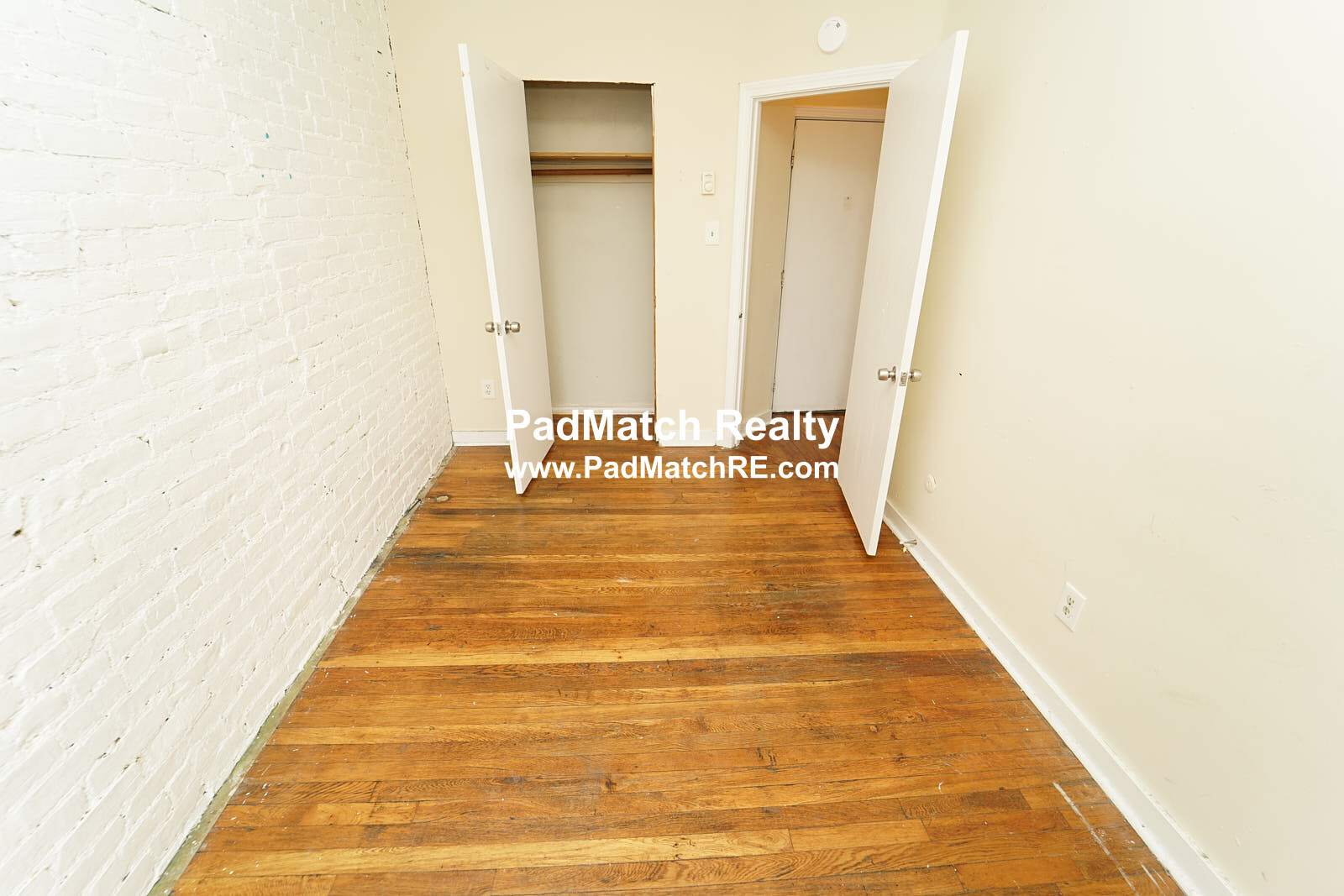 894 Huntington Ave, Mission Hill