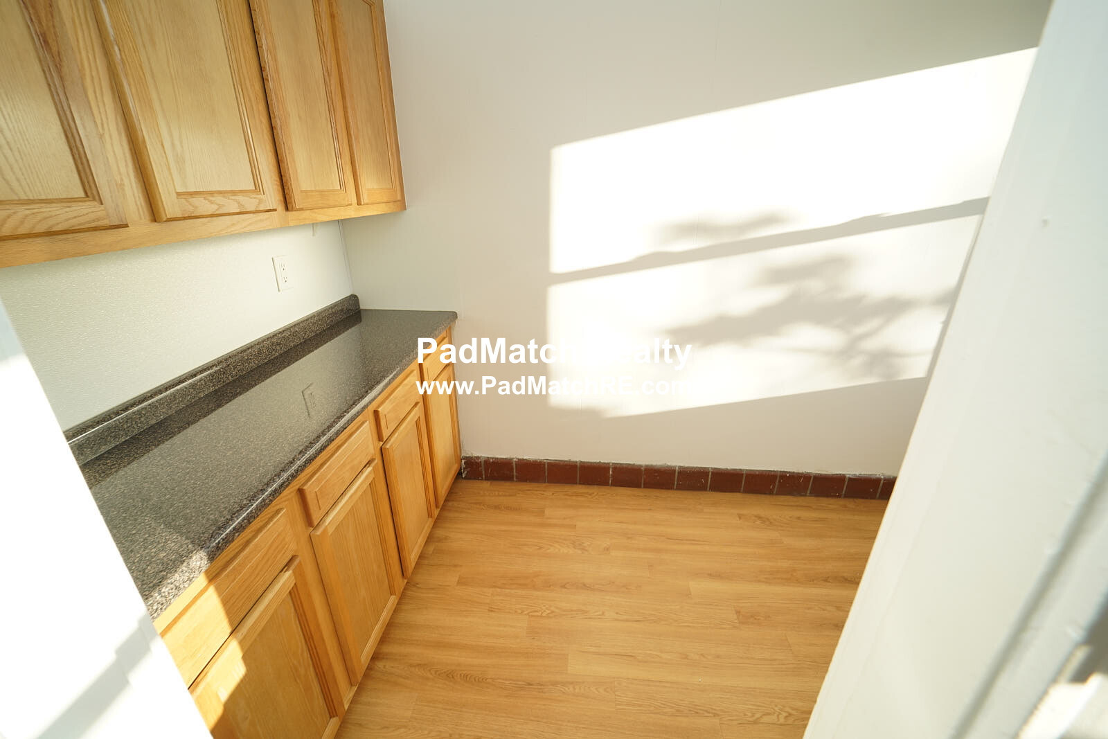 70 Chiswick Rd, Commonwealth