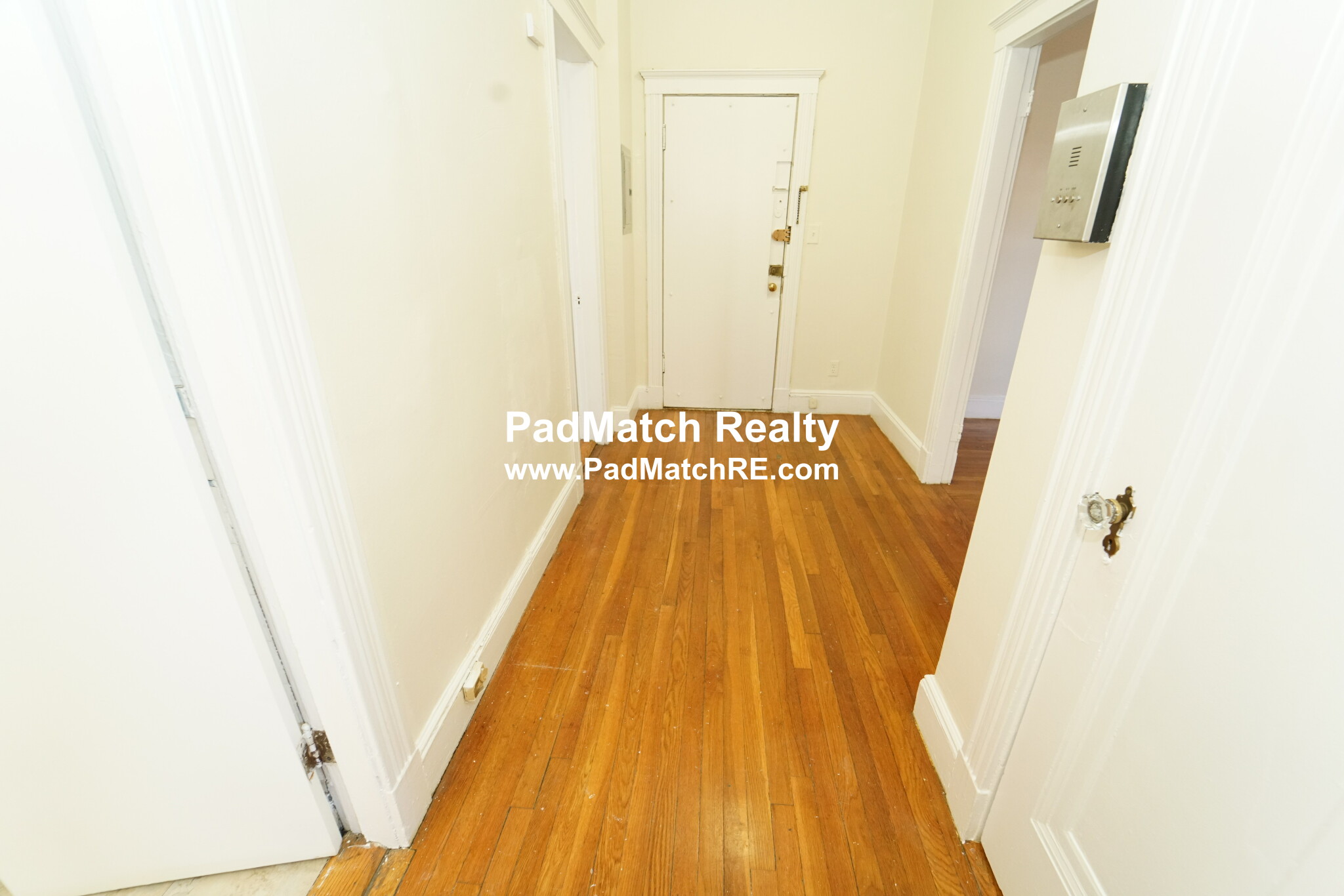 1820 Commonwealth Ave, Brighton