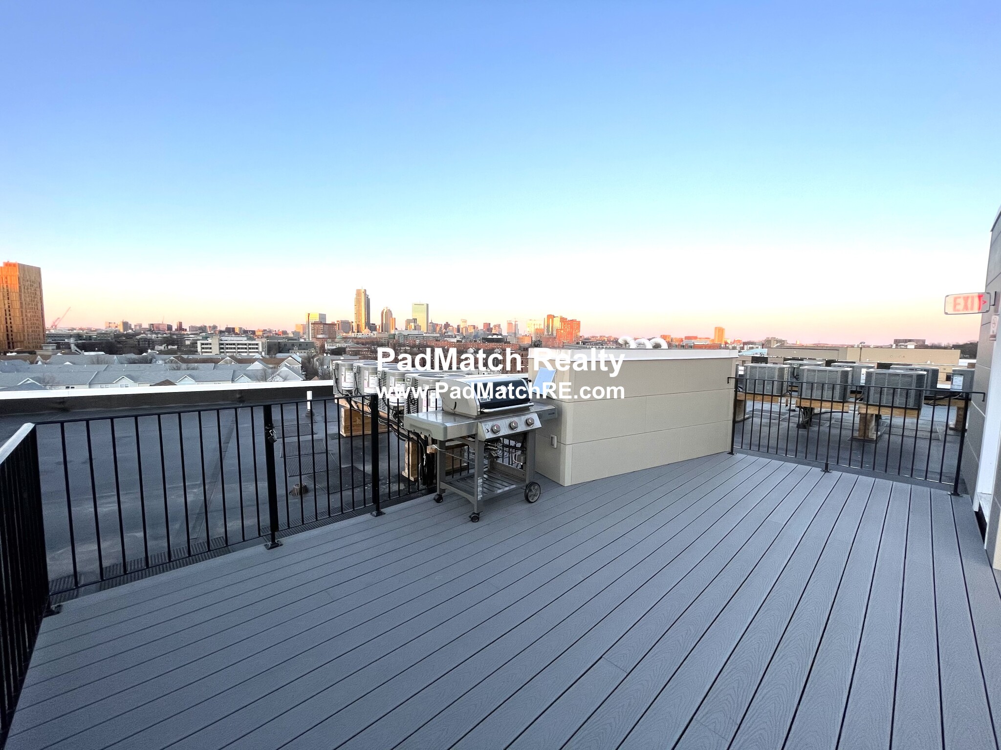 1457 Tremont St, Mission Hill