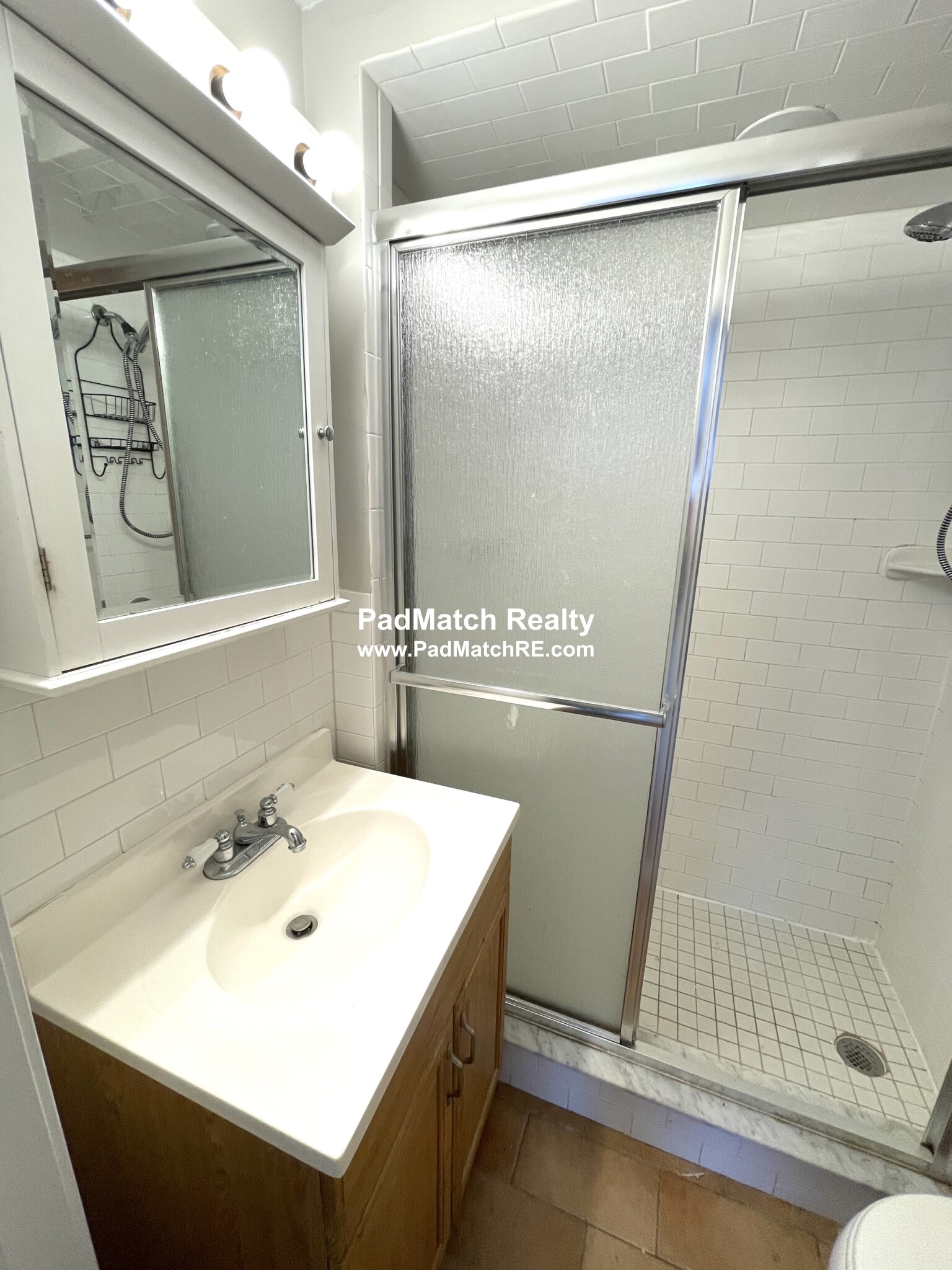 1 bed, 1 bath apartment for rent at 223 Newbury St Unit 3R, Back Bay — photo 3 of 10