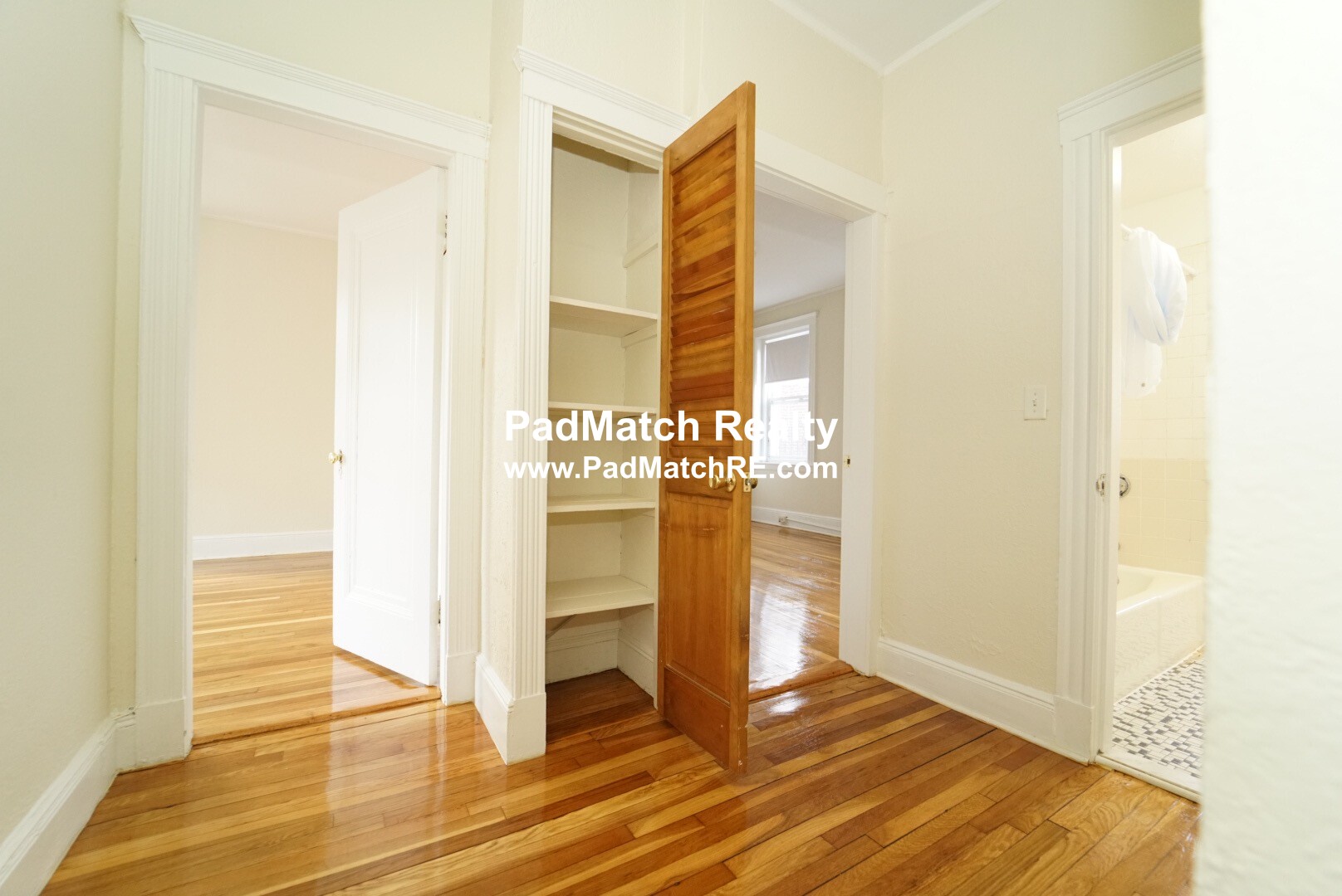 1810 Commonwealth Ave, Brighton