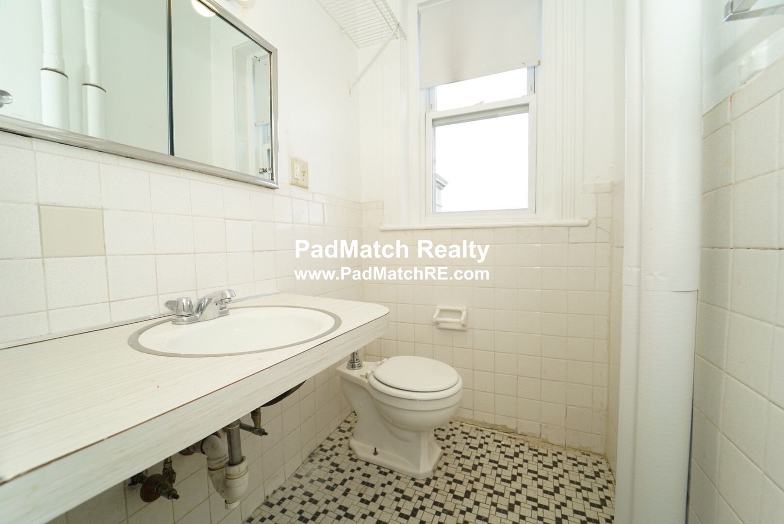 1810 Commonwealth Ave, Brighton