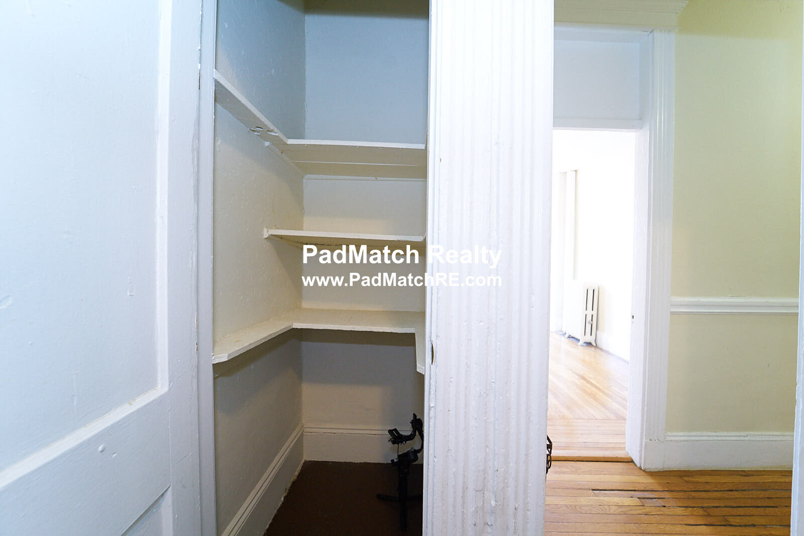 11 Royce Rd, Allston