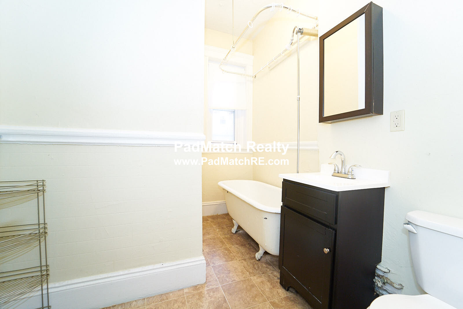 11 Royce Rd, Allston