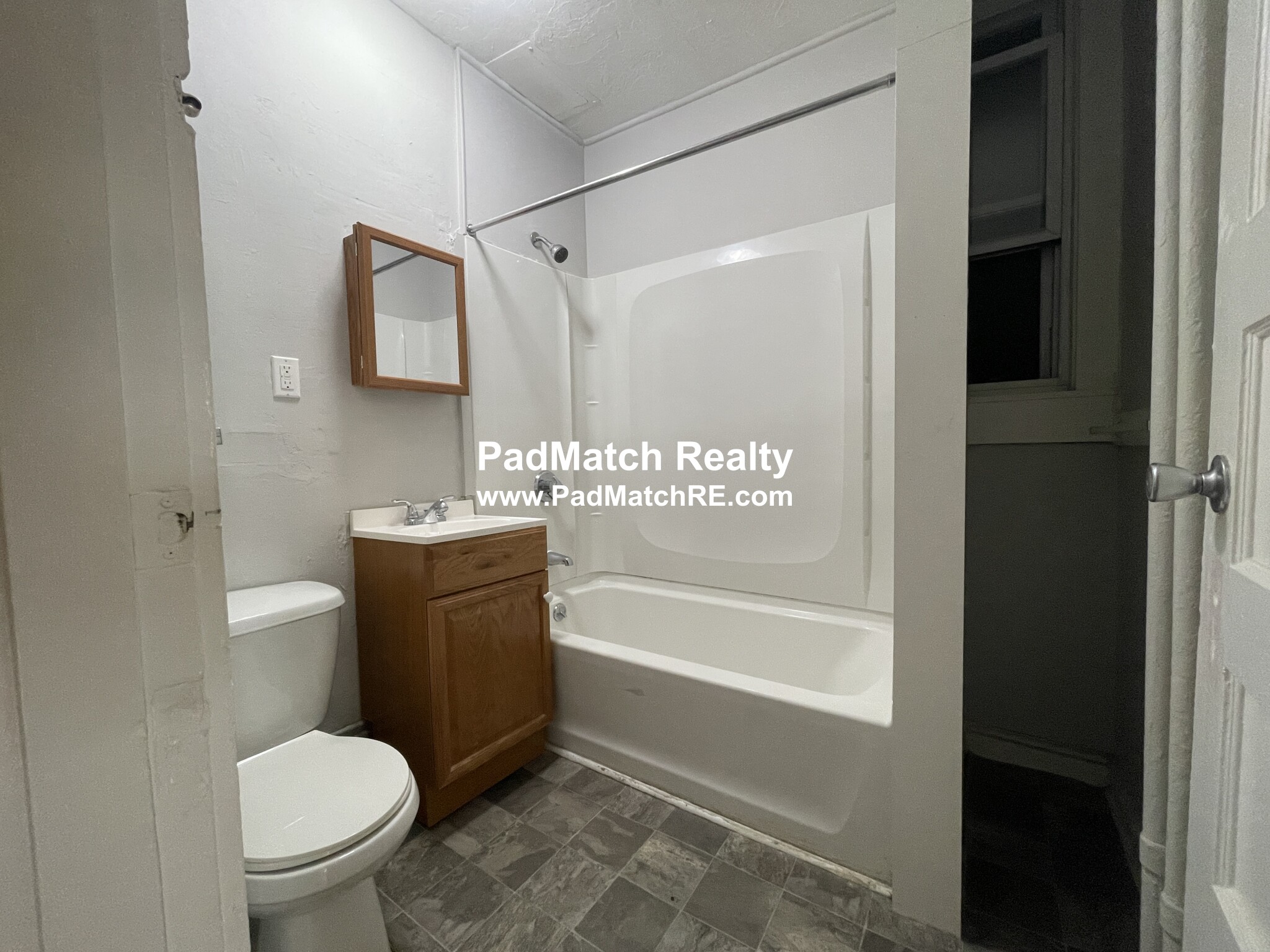 220 South St, Jamaica Plain