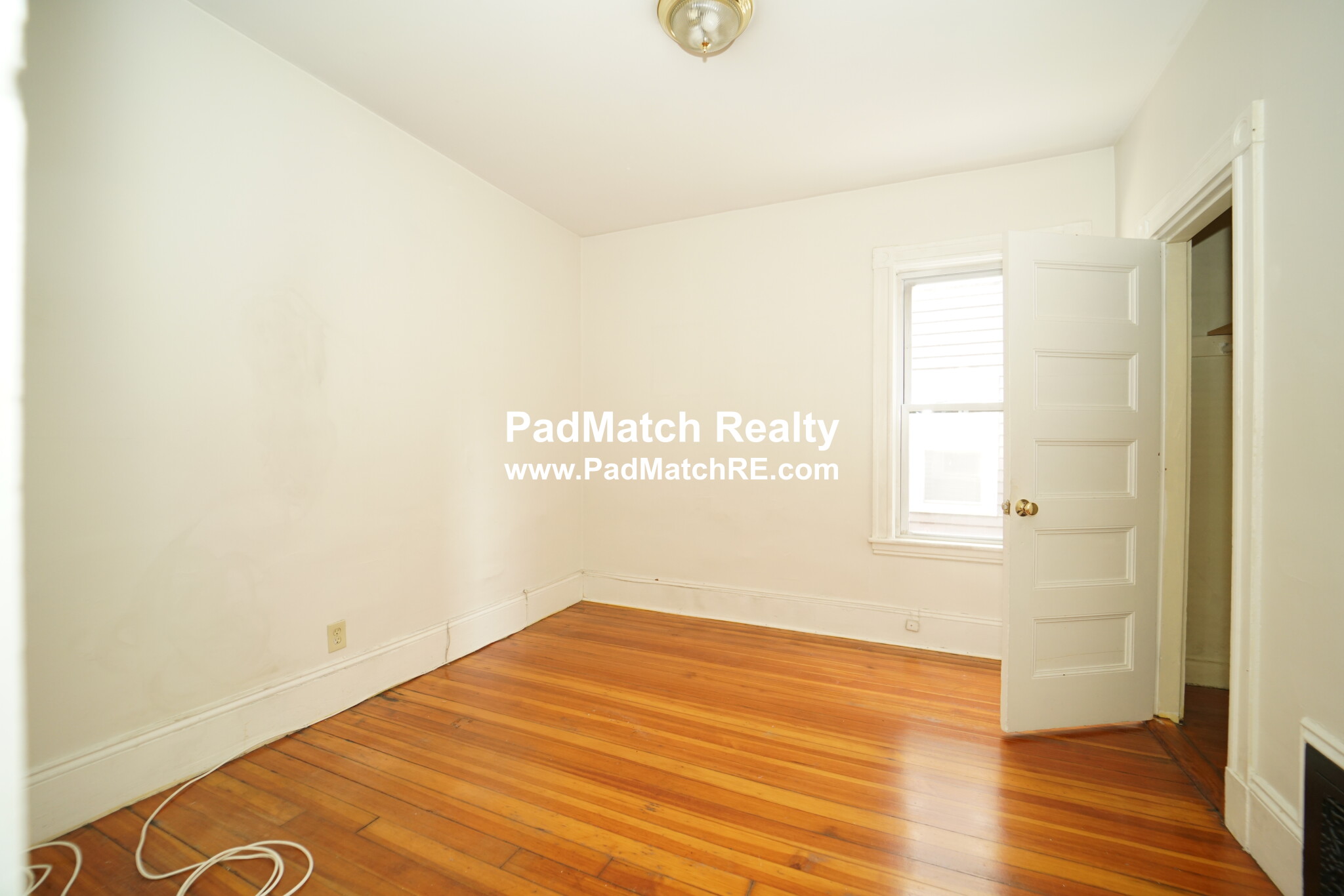 4 bed, 2 bath apartment for rent at 759 Columbia Rd Unit 3, Dorchester — photo 4 of 14