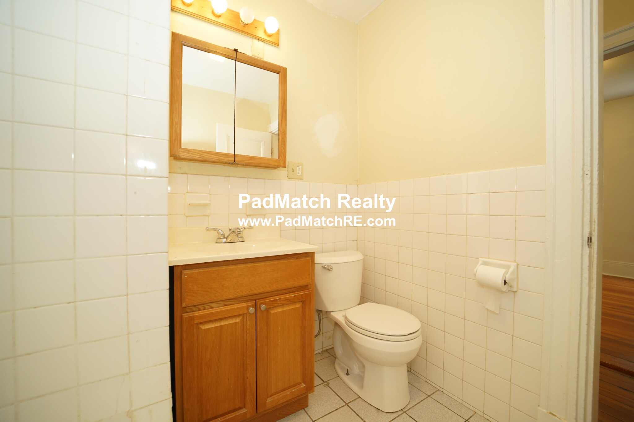 4 bed, 2 bath apartment for rent at 759 Columbia Rd Unit 3, Dorchester — photo 13 of 14