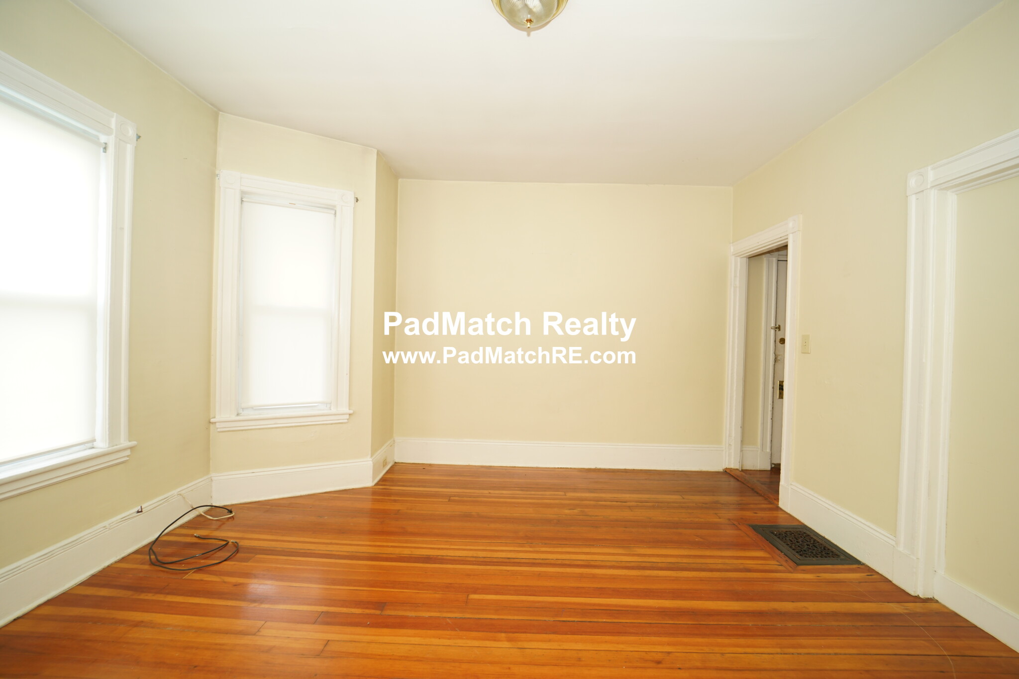 4 bed, 2 bath apartment for rent at 759 Columbia Rd Unit 3, Dorchester — photo 2 of 14