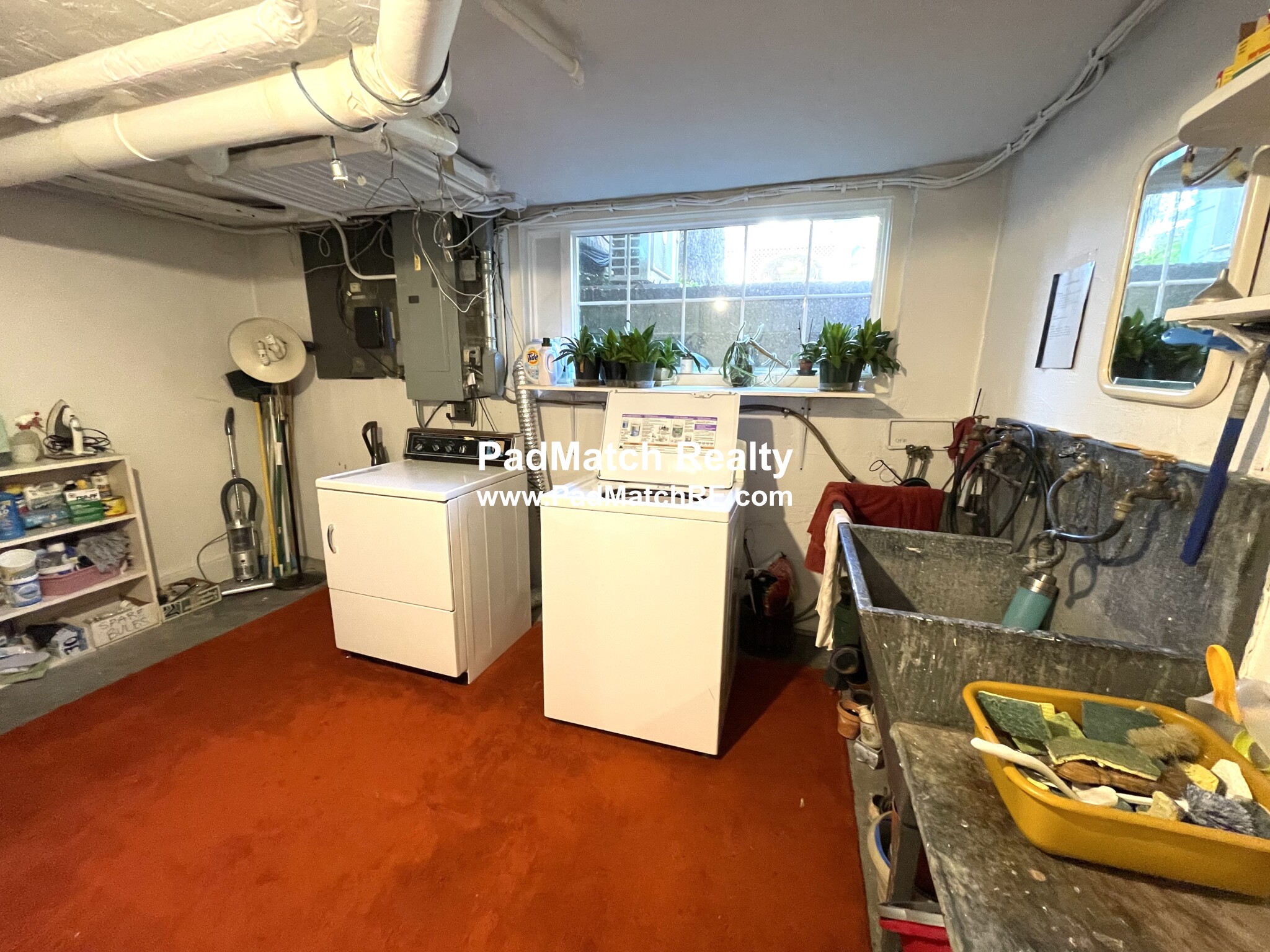 111 Carlton St, Brookline