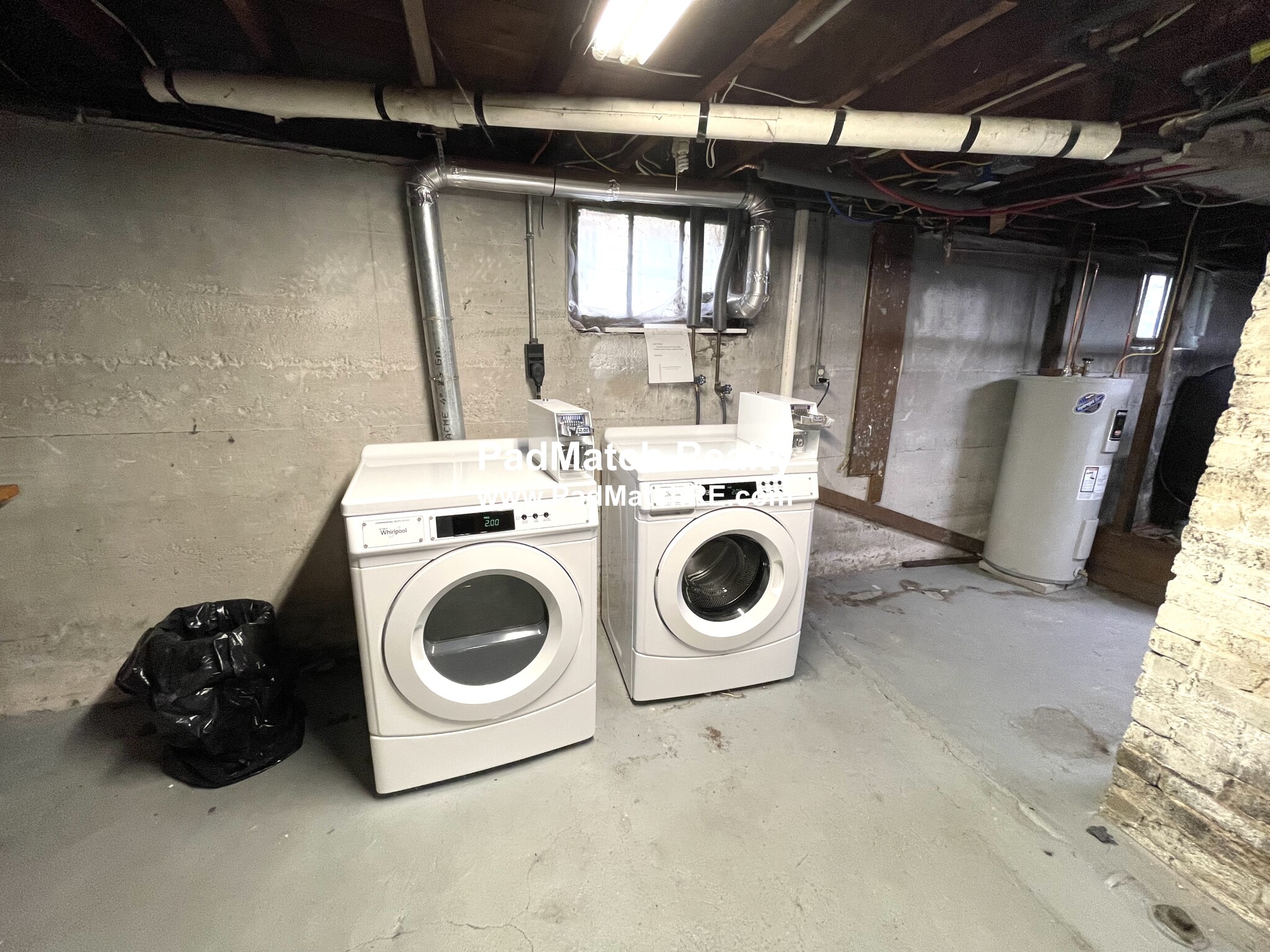 136 Arlington St, Oak Square