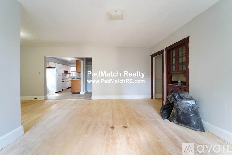 4 bed, 2 bath apartment for rent at 142 Davis Ave Unit 4, Brookline Village — photo 3 of 16