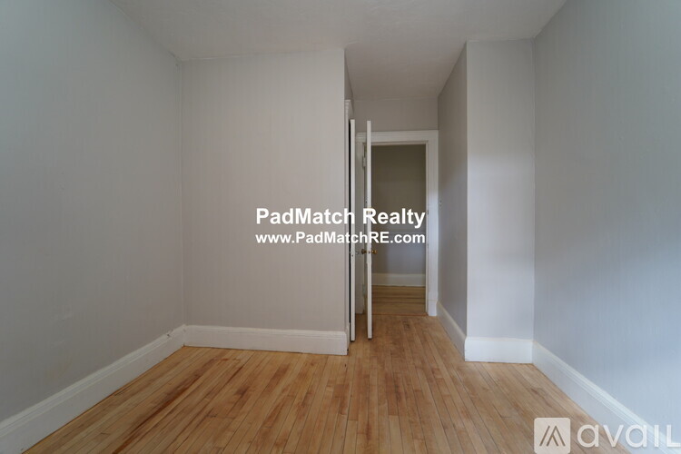 4 bed, 2 bath apartment for rent at 142 Davis Ave Unit 4, Brookline Village — photo 13 of 16