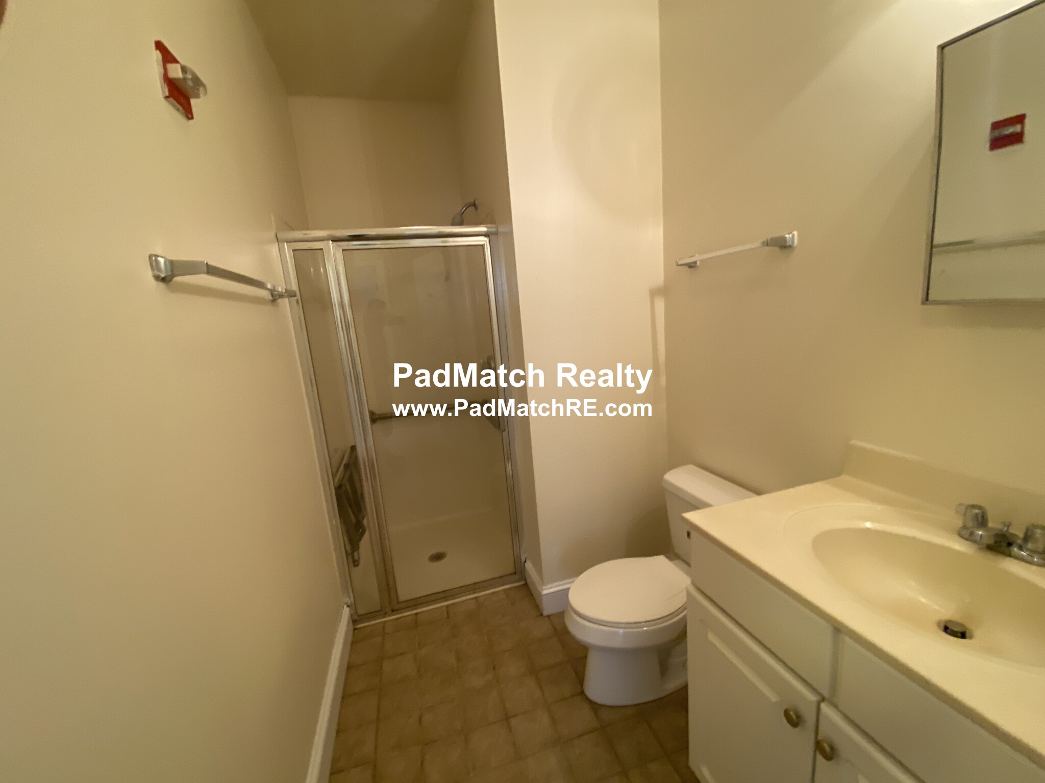 9 Gardner Ter, Allston