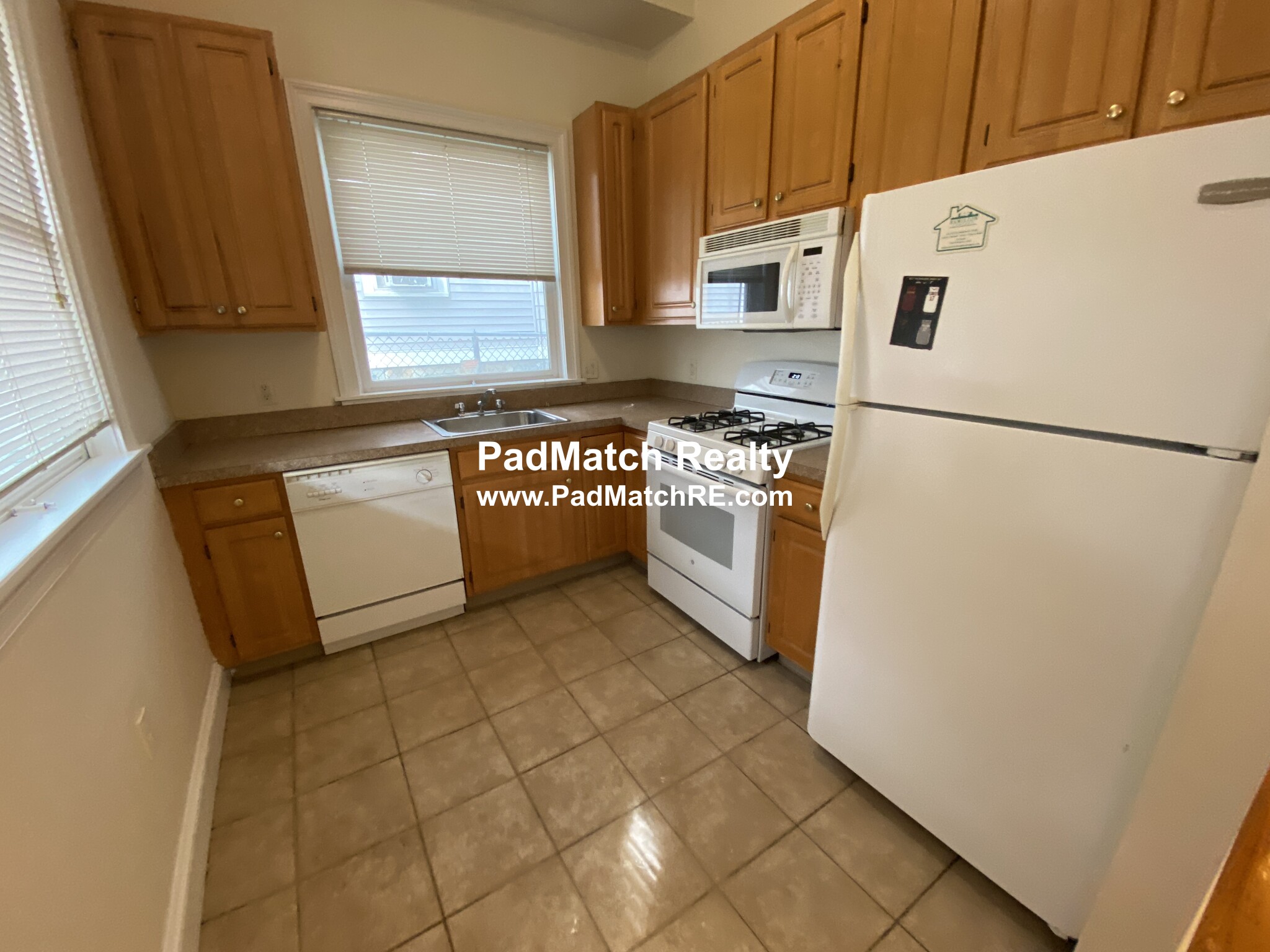 9 Gardner Ter, Allston