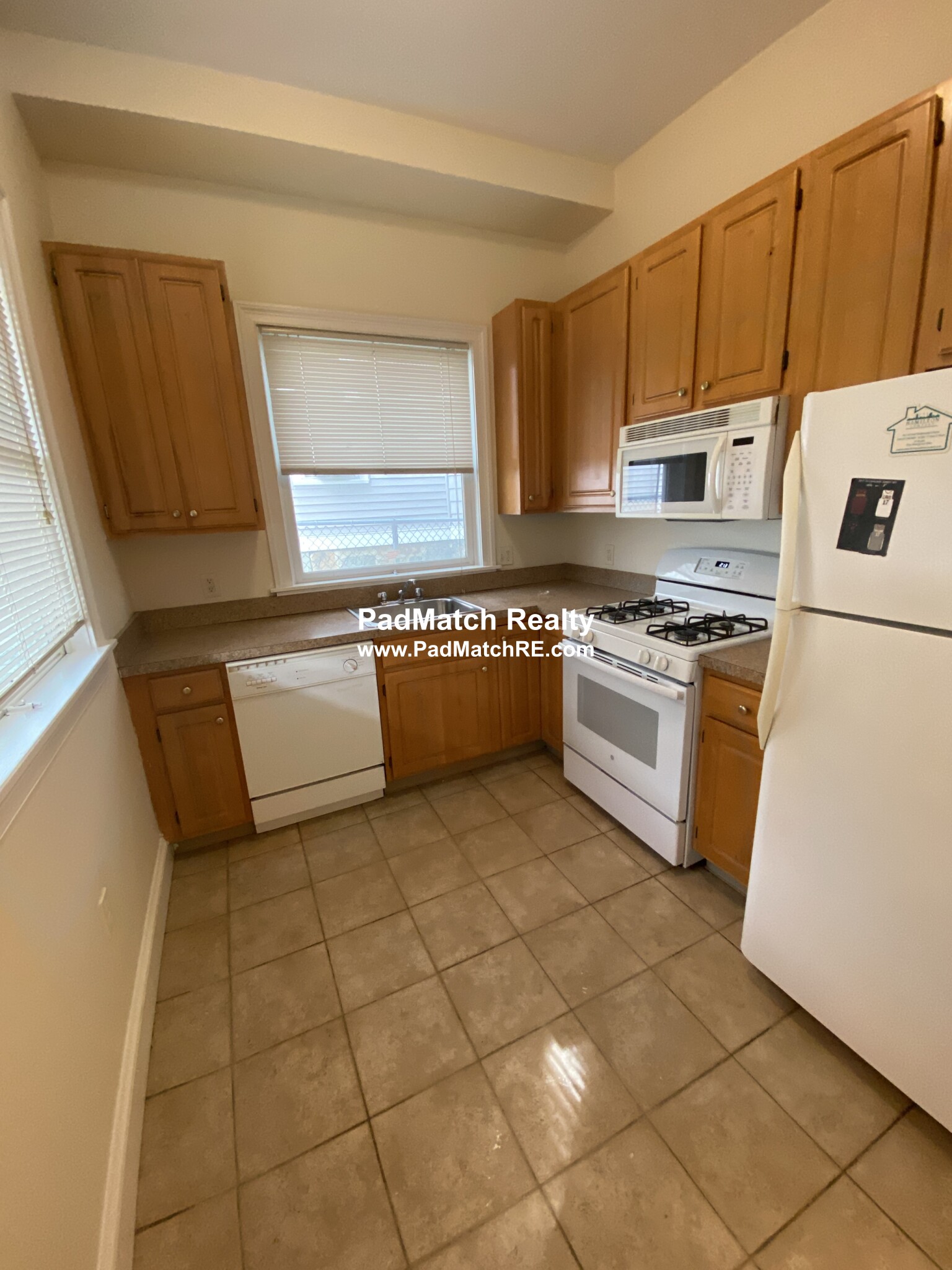 9 Gardner Ter, Allston