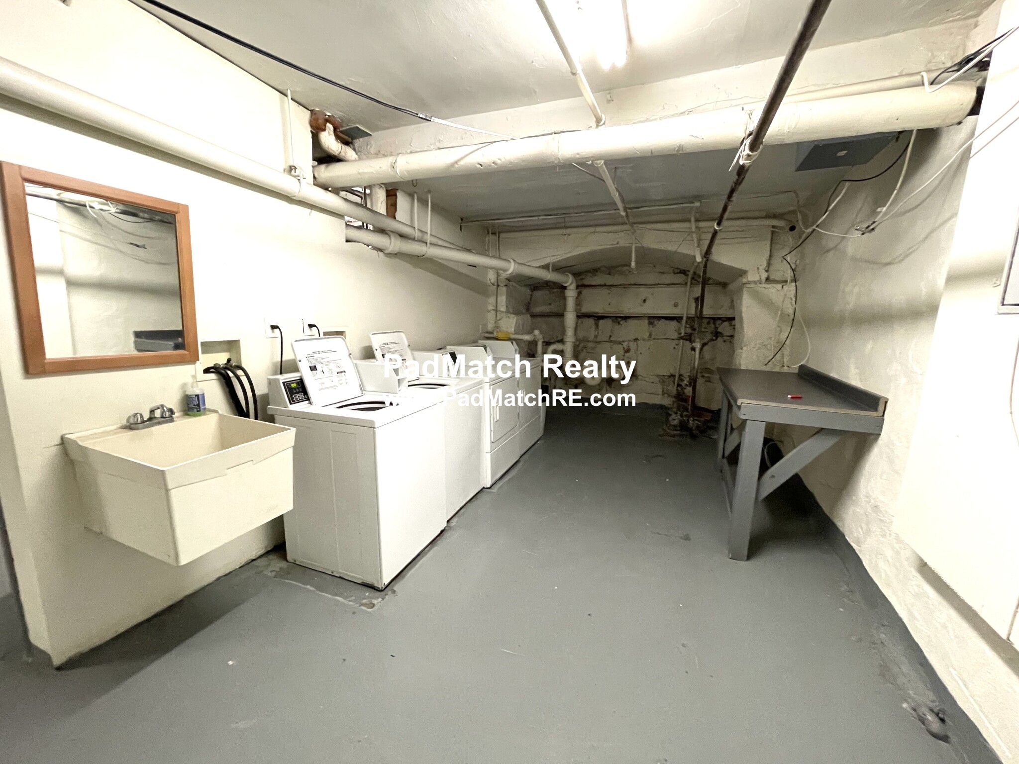 132 Hemenway St, Fenway