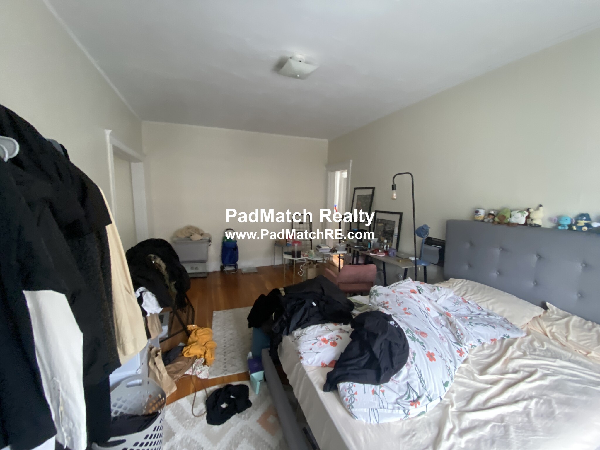 1810 Commonwealth Ave, Brighton