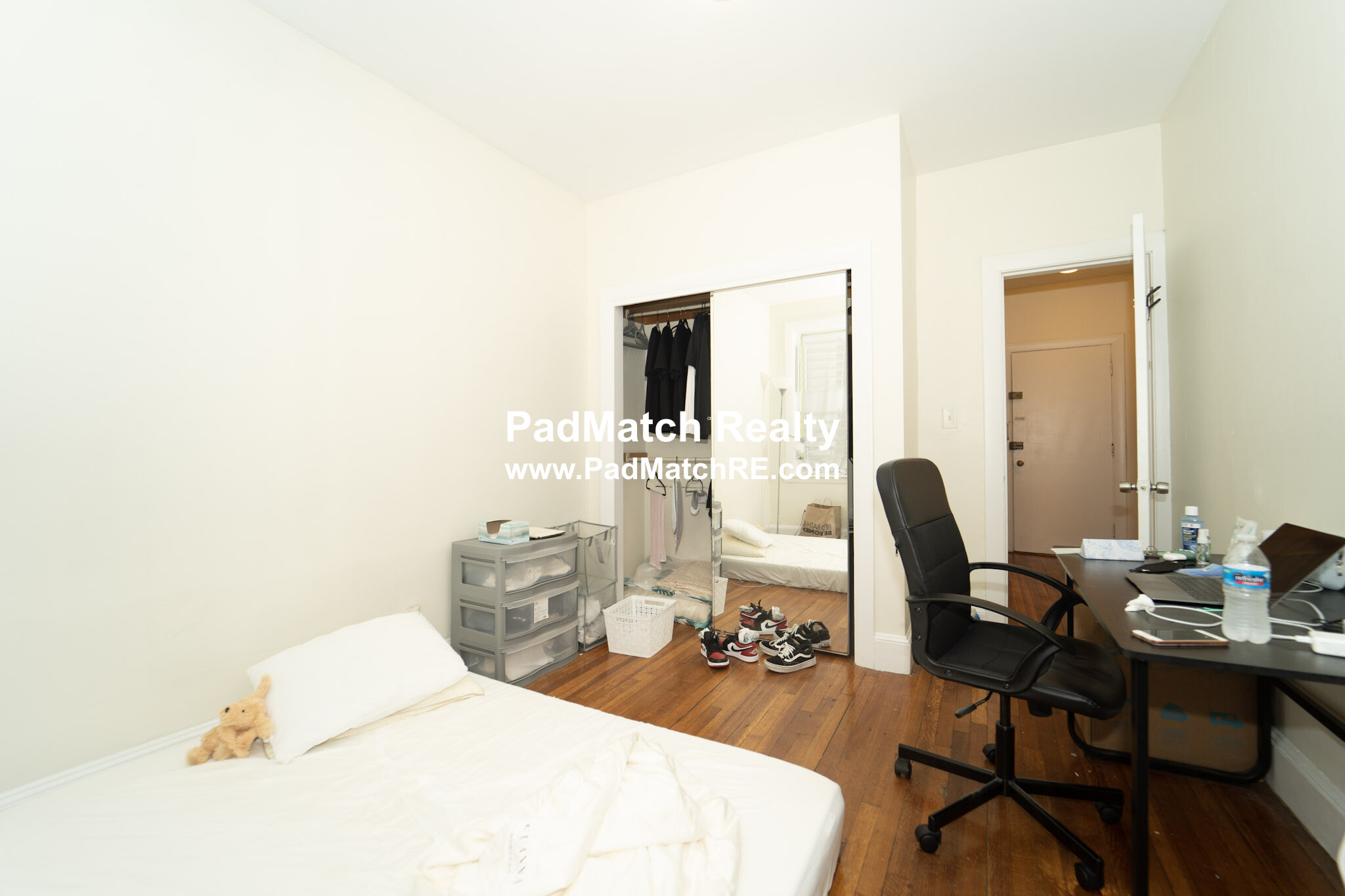 33 Lancaster Ter, Corey Hill