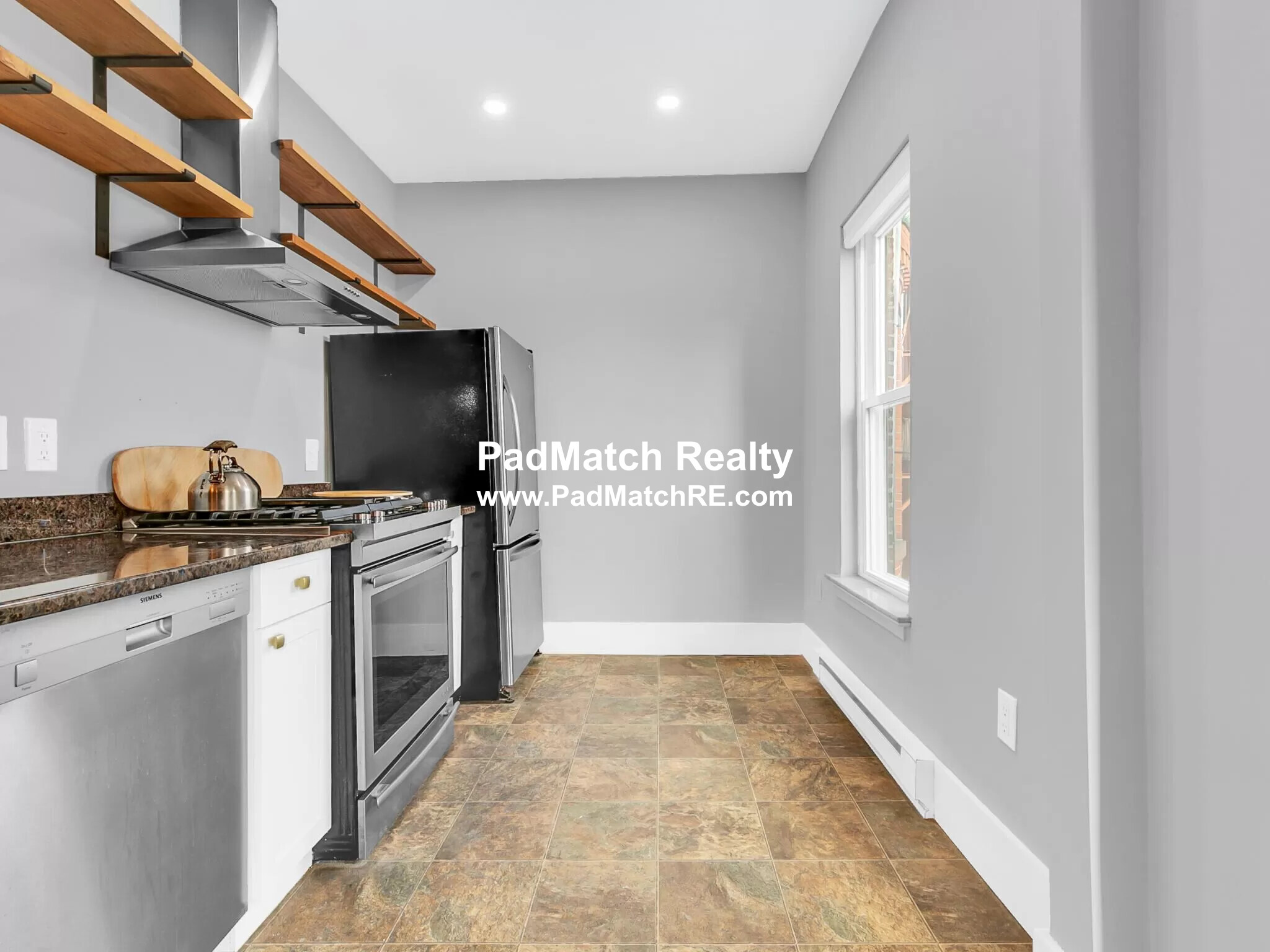 482 Columbus Ave, South End