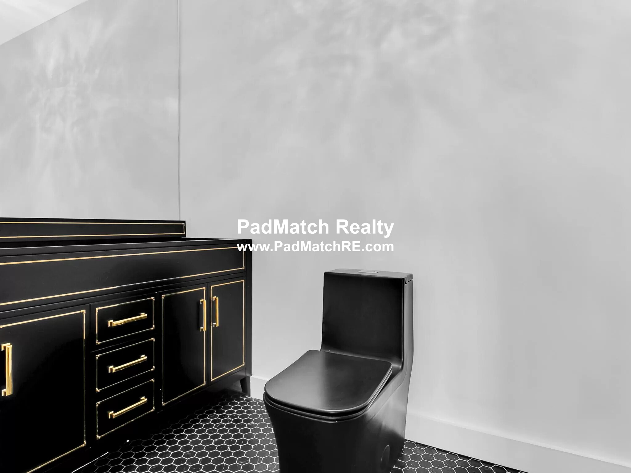 482 Columbus Ave, South End