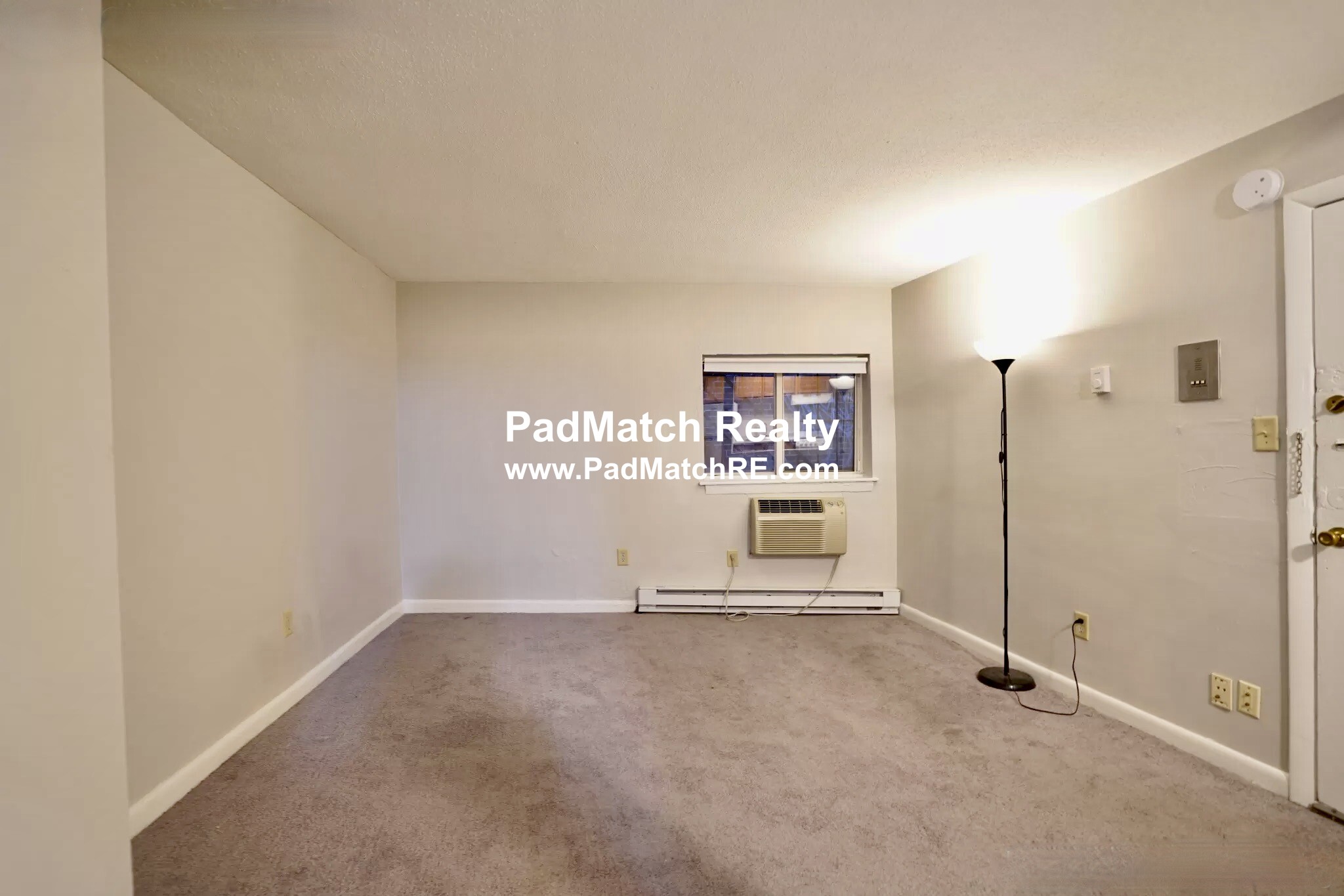 231 Harrison Ave, Chinatown