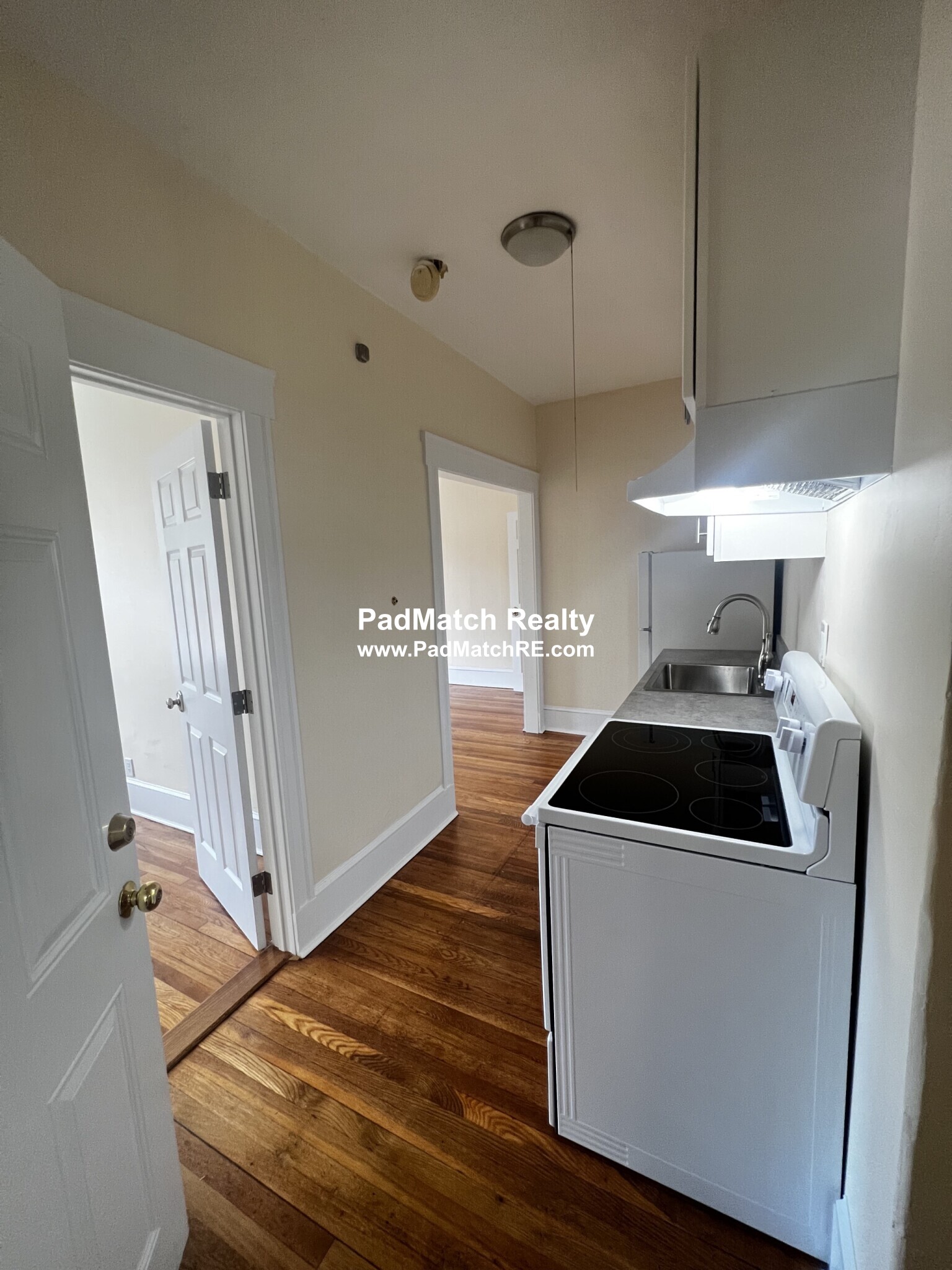 883 Huntington Ave, Mission Hill